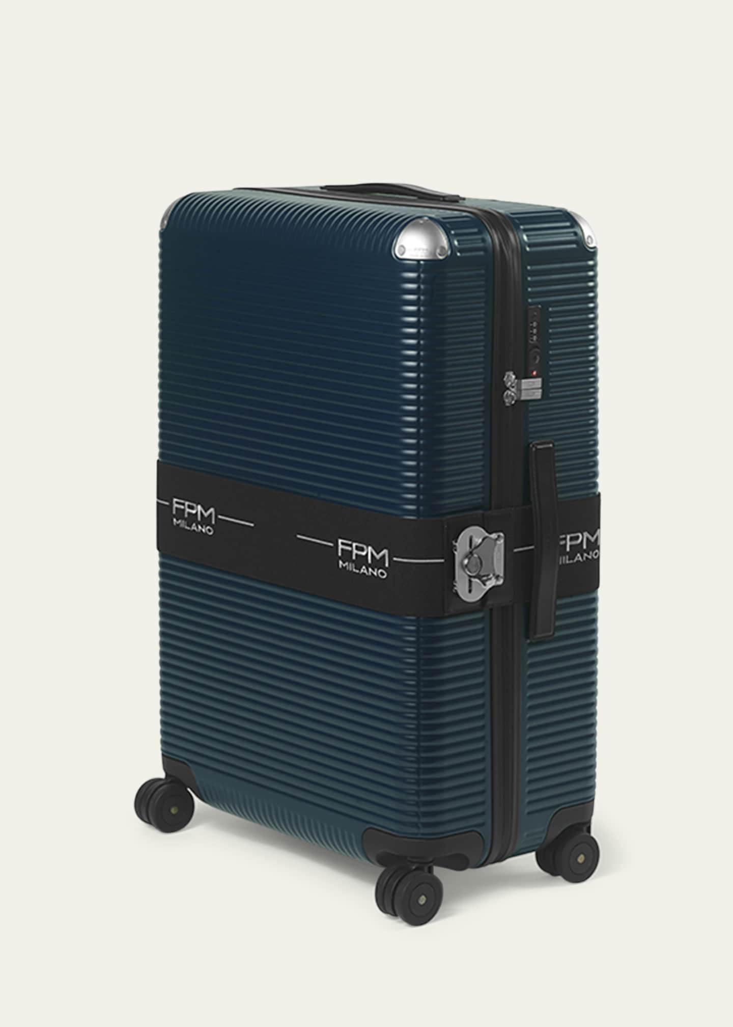 FPM Milano Bank Zip 22" Deluxe Spinner Luggage Image 2 of 4