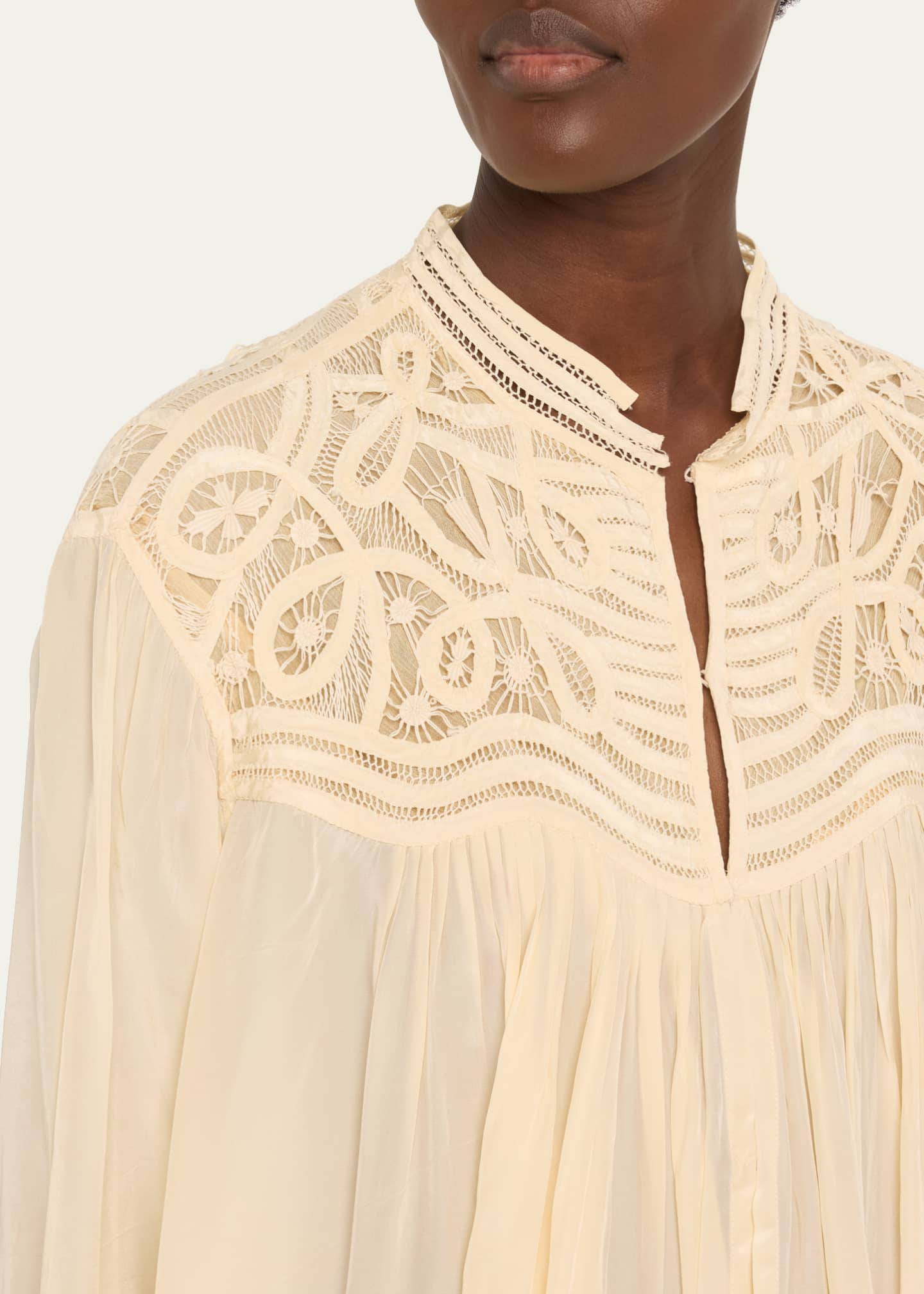 【送料&関税込】Bode Cream Satin Threadwork Blouse Mette Cream Body Blouse | Mette Body Blouse | Mette body
