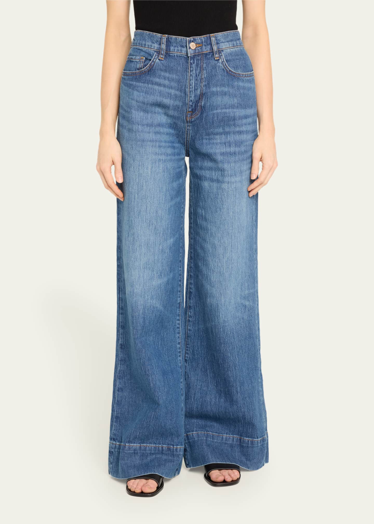 Triarchy Ms. Onassis V-High Rise Wide-Leg Jeans Image 4 of 5