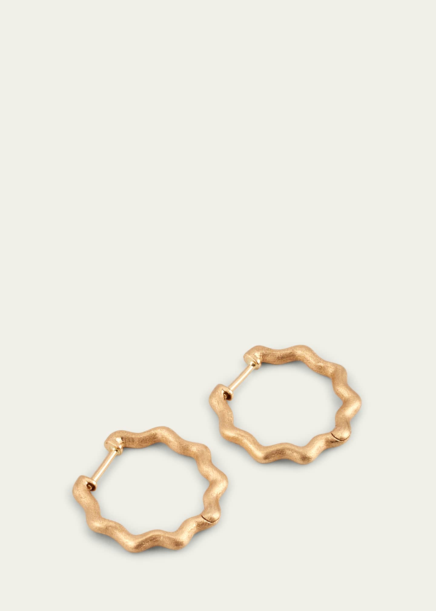 Jennifer DeMoro So Wavy Stardust 18K Gold Huggies, 12mm Image 3 of 4