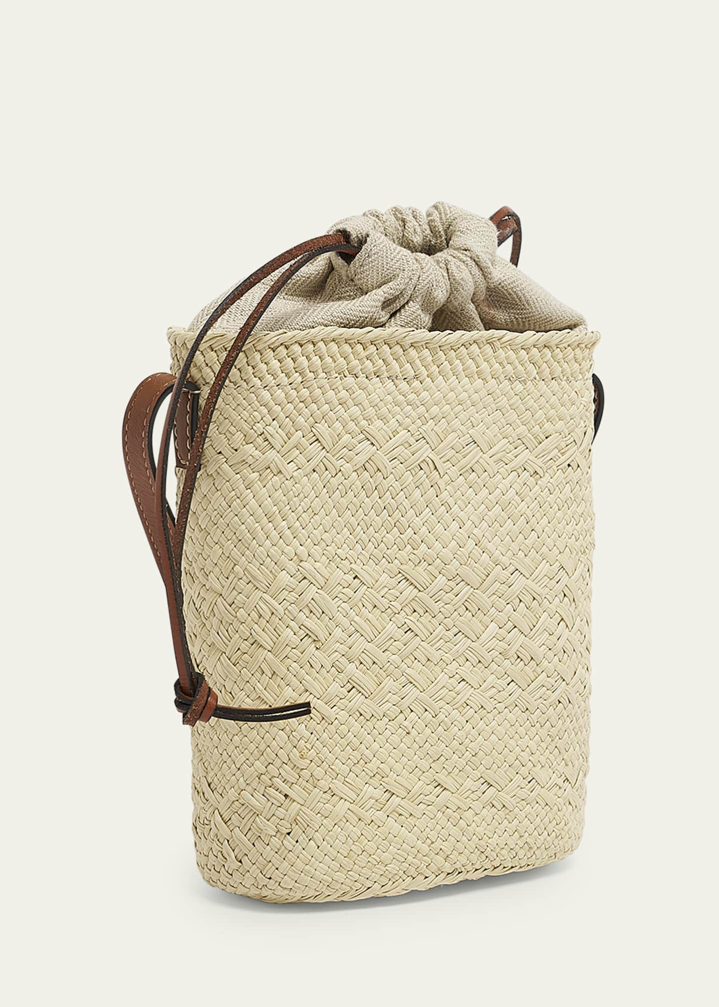 Loewe Anagram Pocket Crossbody Bag in Iraca Palm Image 3 of 5