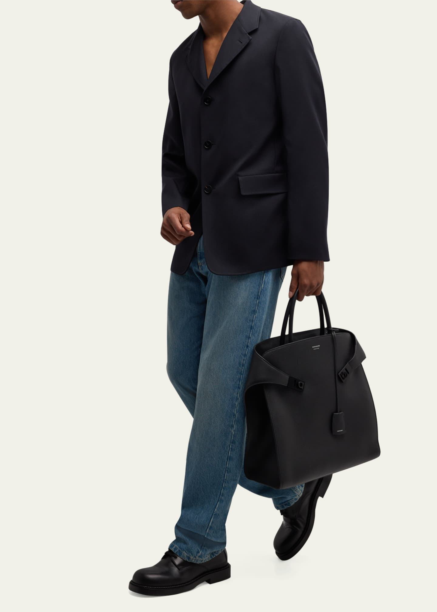 トートバッグ FERRAGAMO HUG MEDIUM LEATHER TOTE BAG Hug handbag (L) - Women | Ferragamo