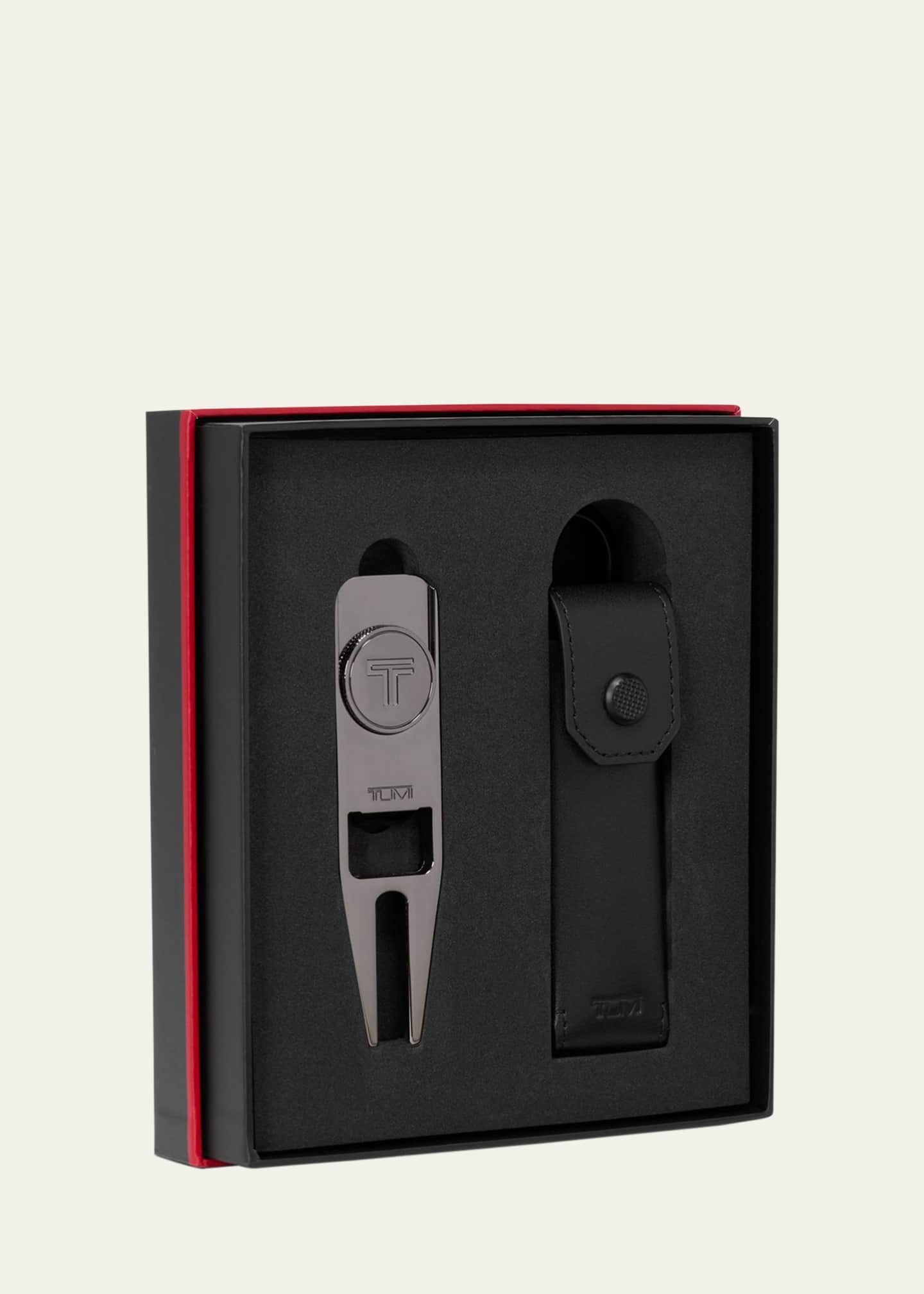 TUMI Golf Divot Tool Image 1 of 3