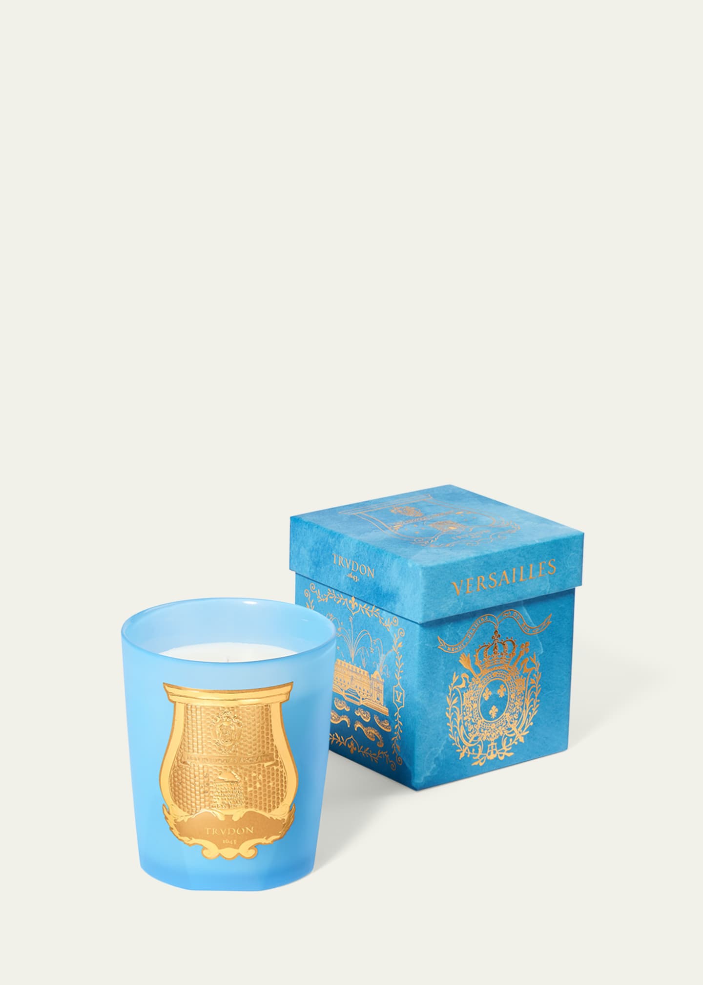 Trudon Versailles Classic Candle, Garden in Spring, 9.5 oz. Image 2 of 2