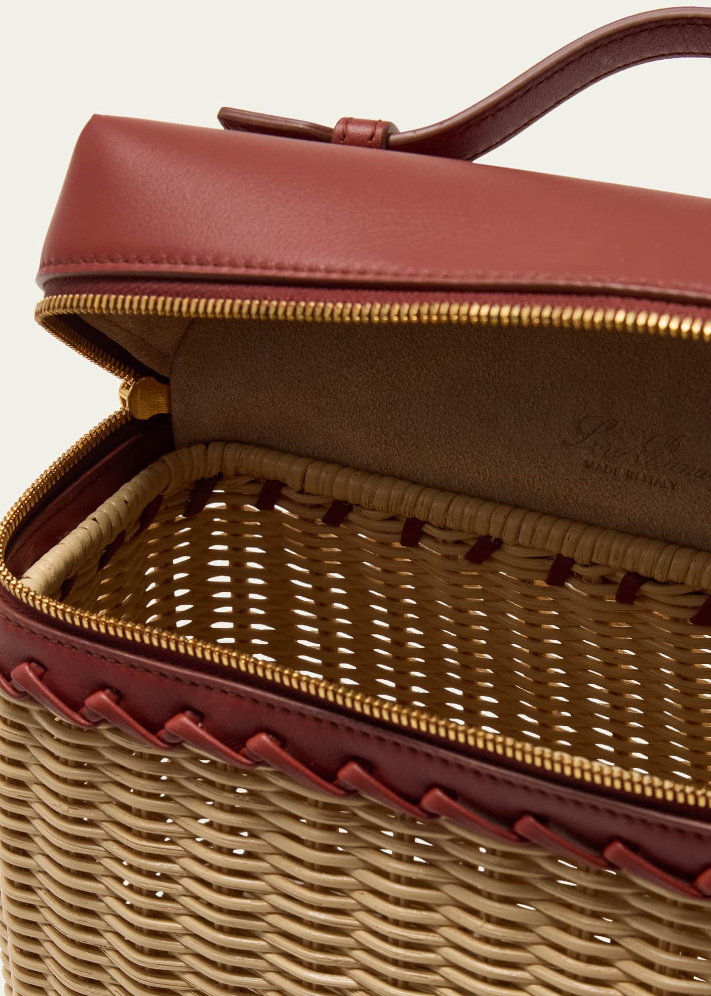 Extra Pocket 19 Rattan Crossbody Bag