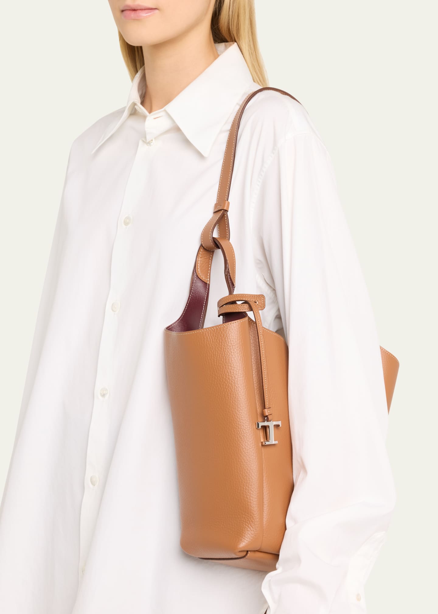 Tod's Small Grained Leather Bucket Bag Image 2 of 5