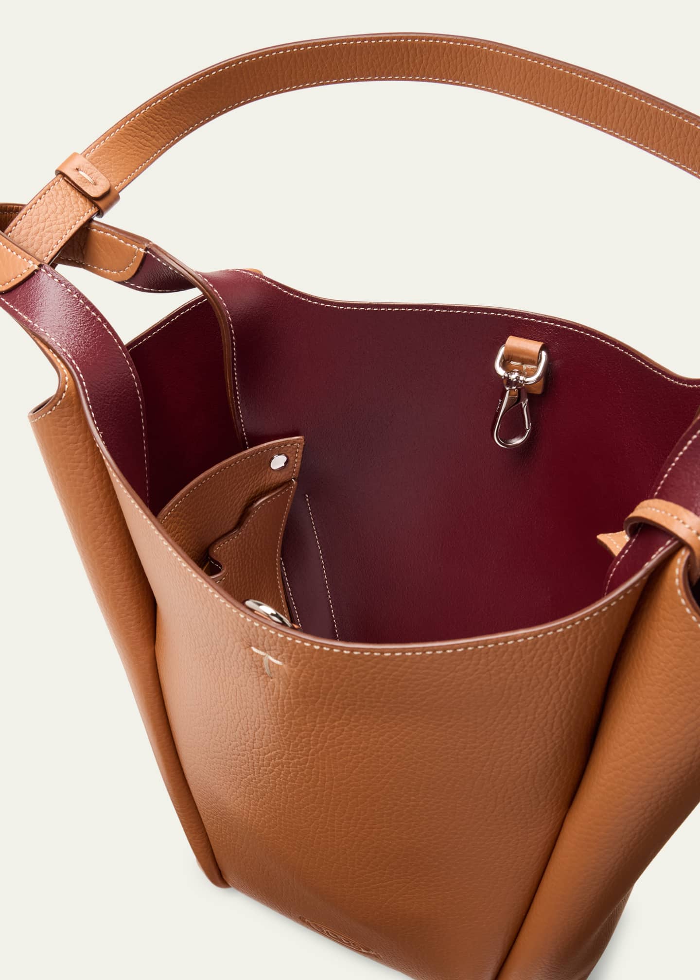 Tod's Small Grained Leather Bucket Bag Image 4 of 5