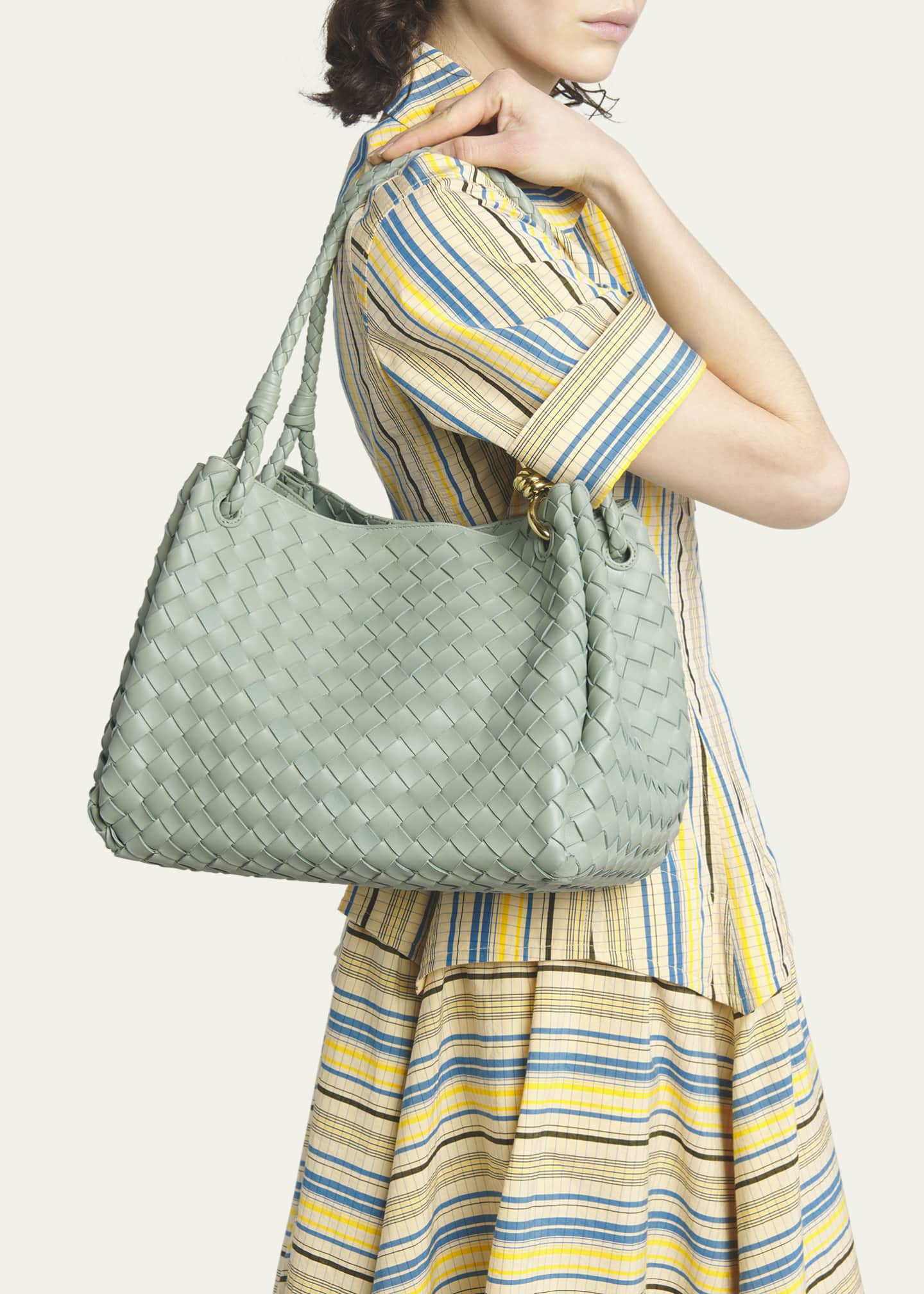 Bottega Veneta Large Andiamo Shoulder Bag Image 2 of 6