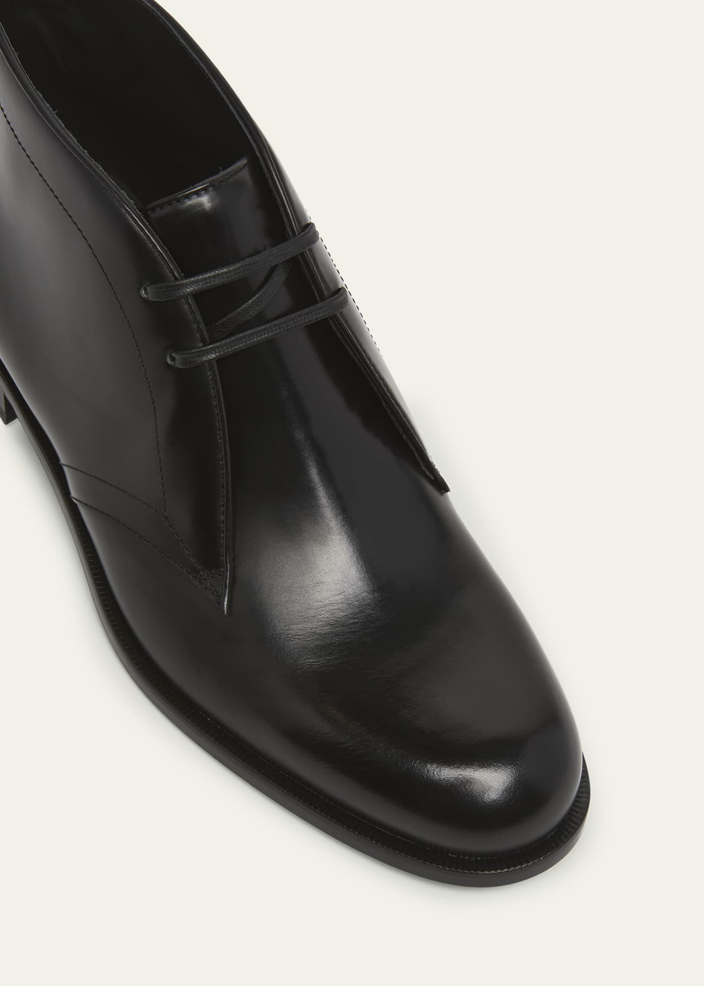 Giorgio Armani Men s Bull Leather Chukka Boots