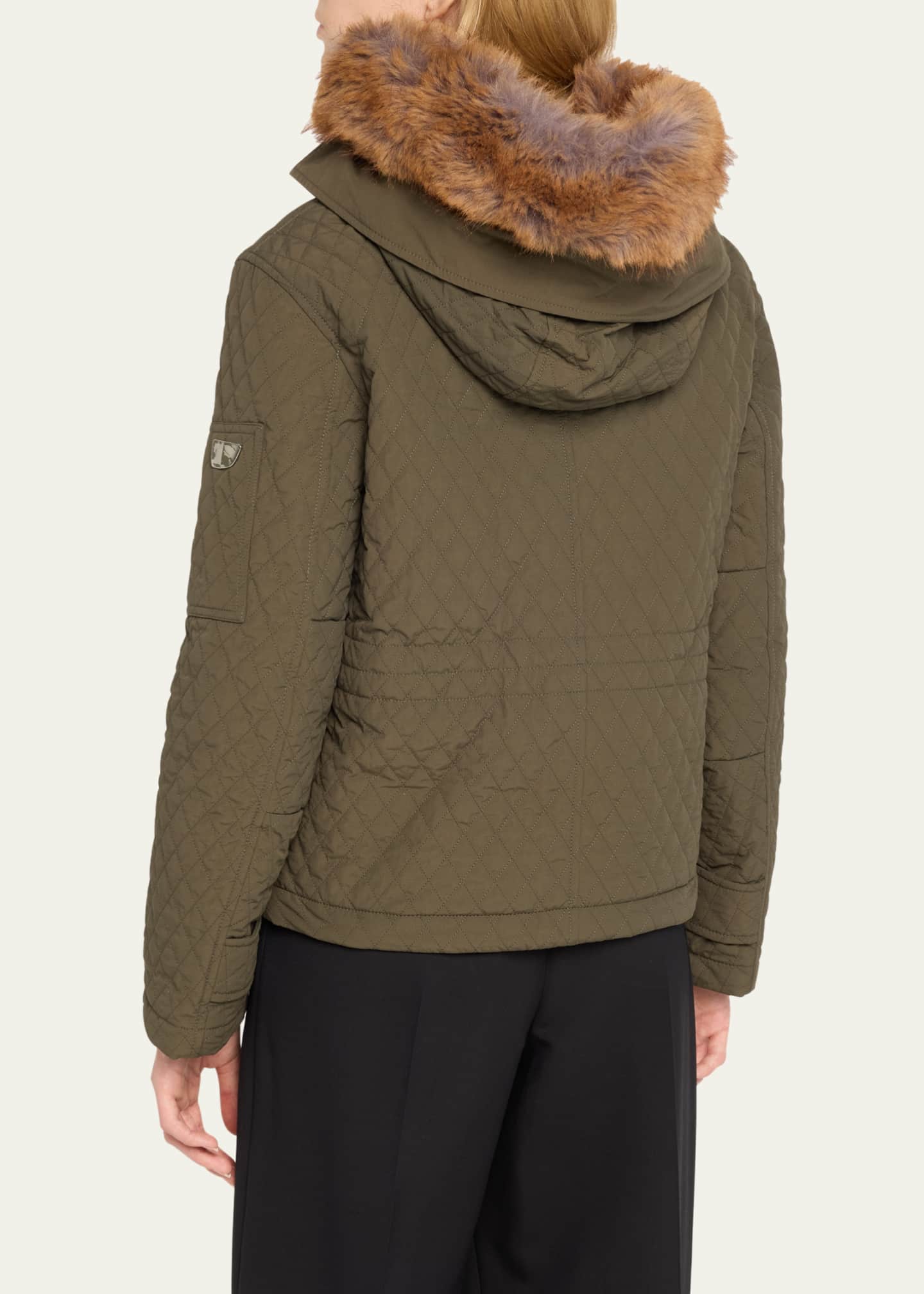 Burberry short quilted jacket best sale