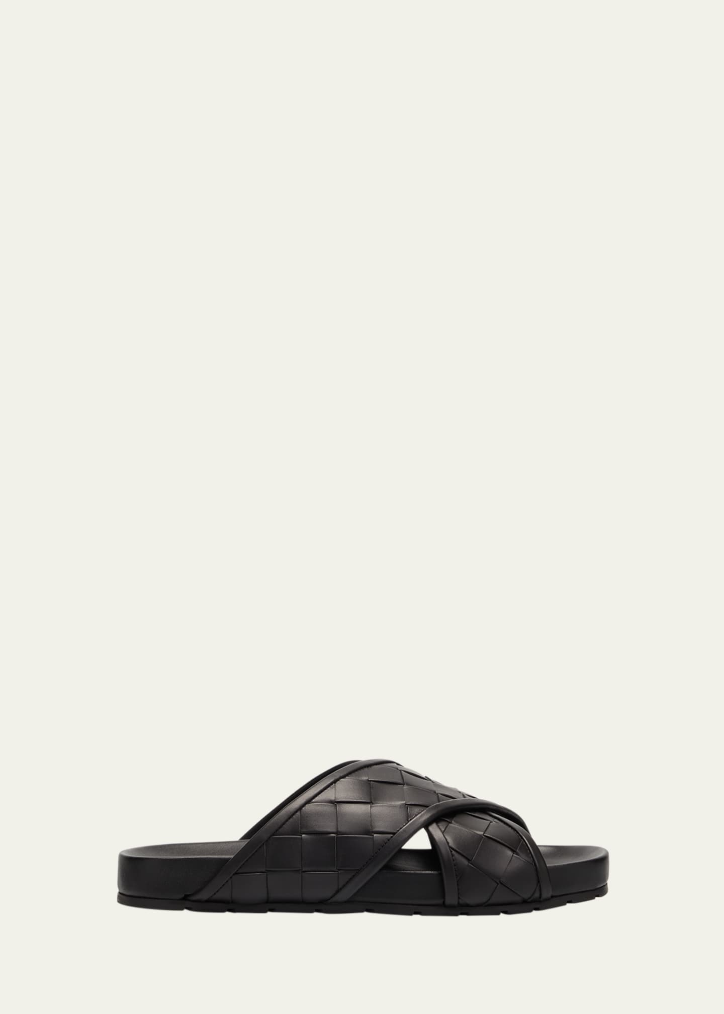 【Bottega Veneta】Sandals Men Leather Black（関税込み） Bottega Veneta Men's Black Douglas Intrecciato Leather
