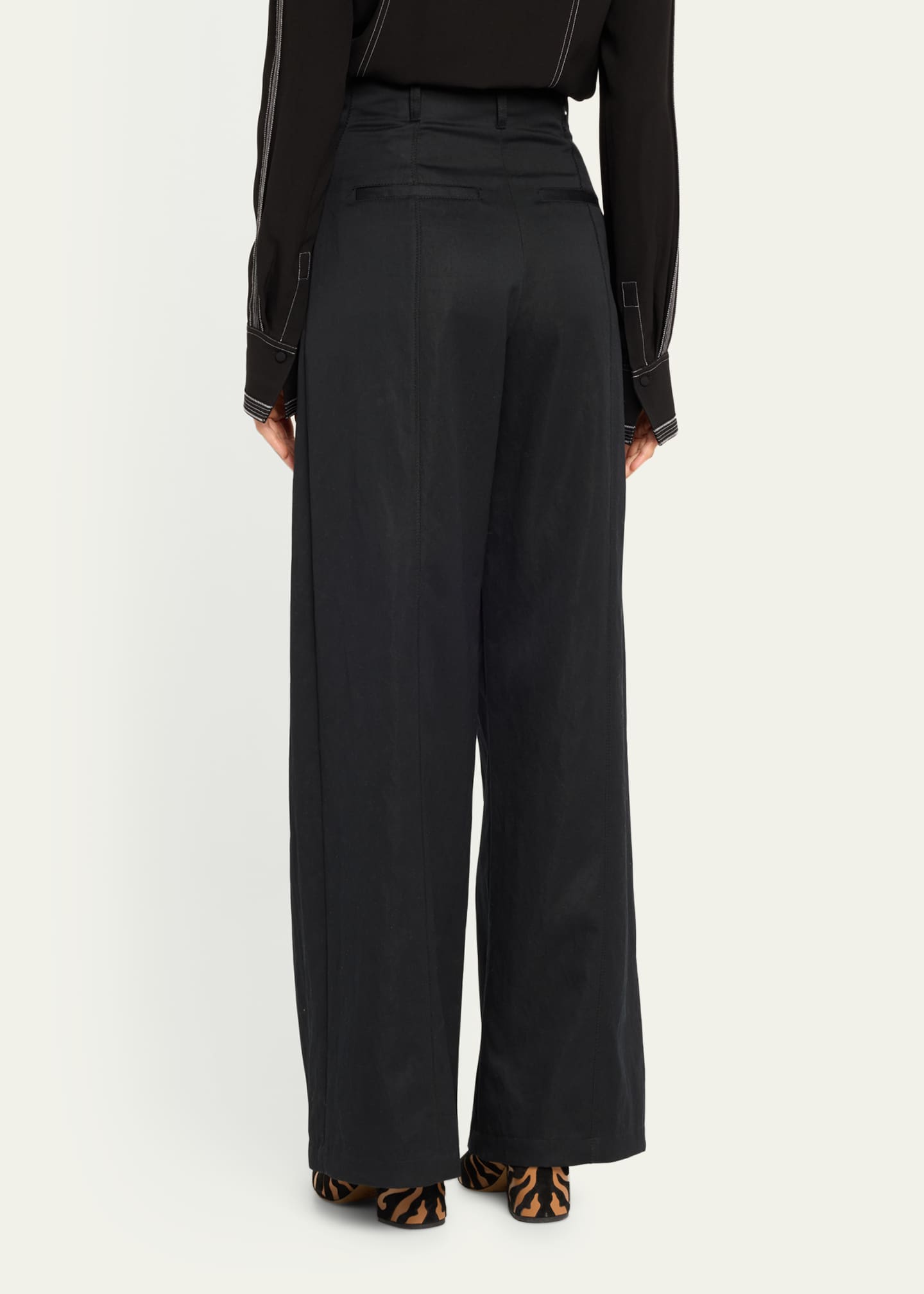 Ulla Johnson Delvine High-Rise Pleated Wide-Leg Pants Image 3 of 5