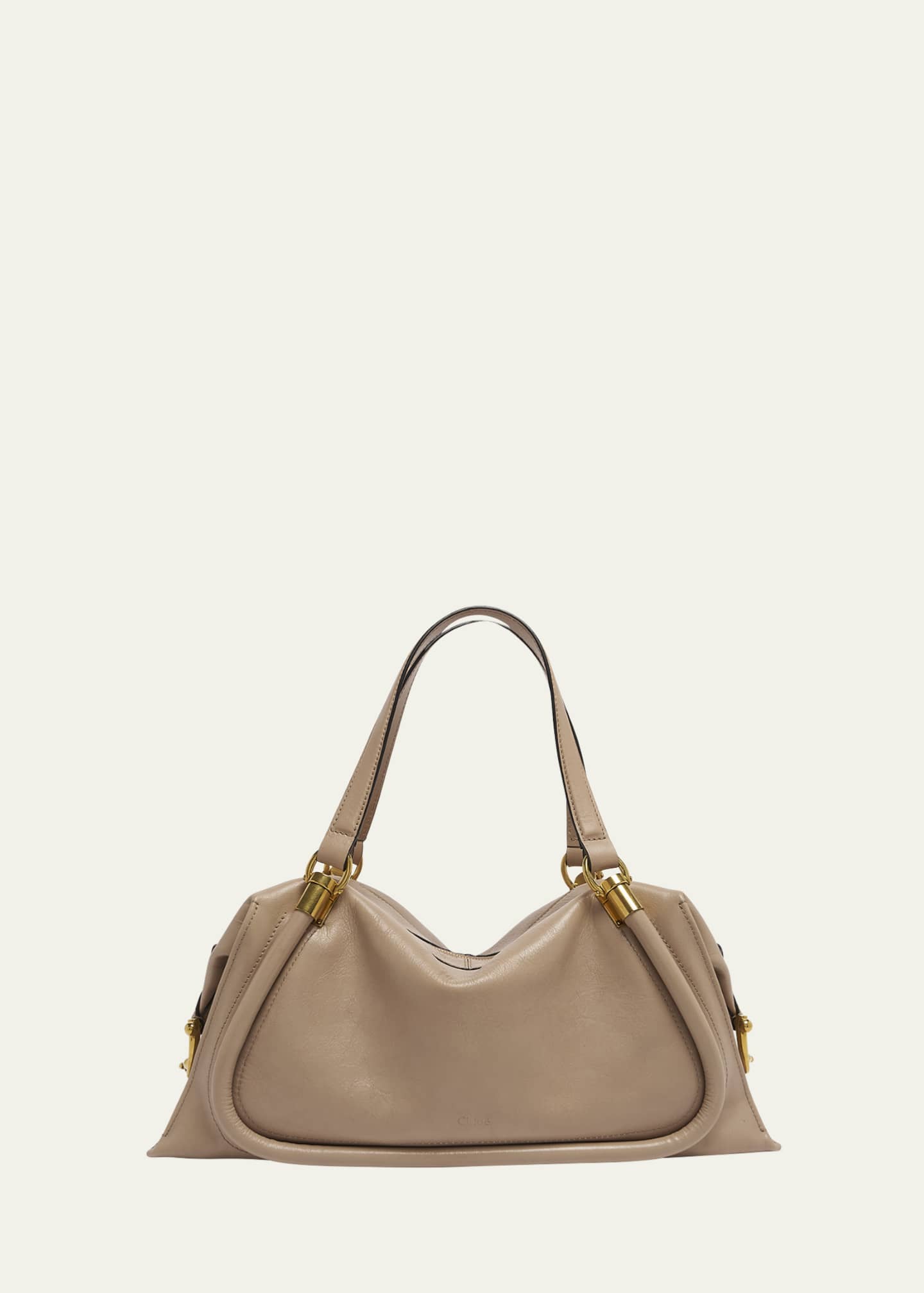CHLOE シャイニーレザー製Paraty 24バッグ Chloé シャイニーレザー製Paraty 24バッグ のベージュ
