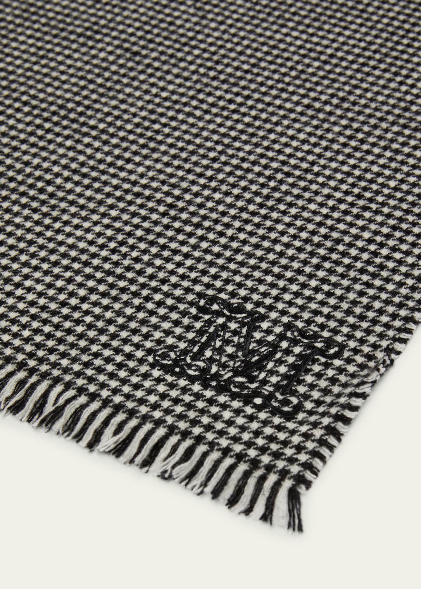 Max Mara Houndstooth Cashmere Scarf Image 4 of 4