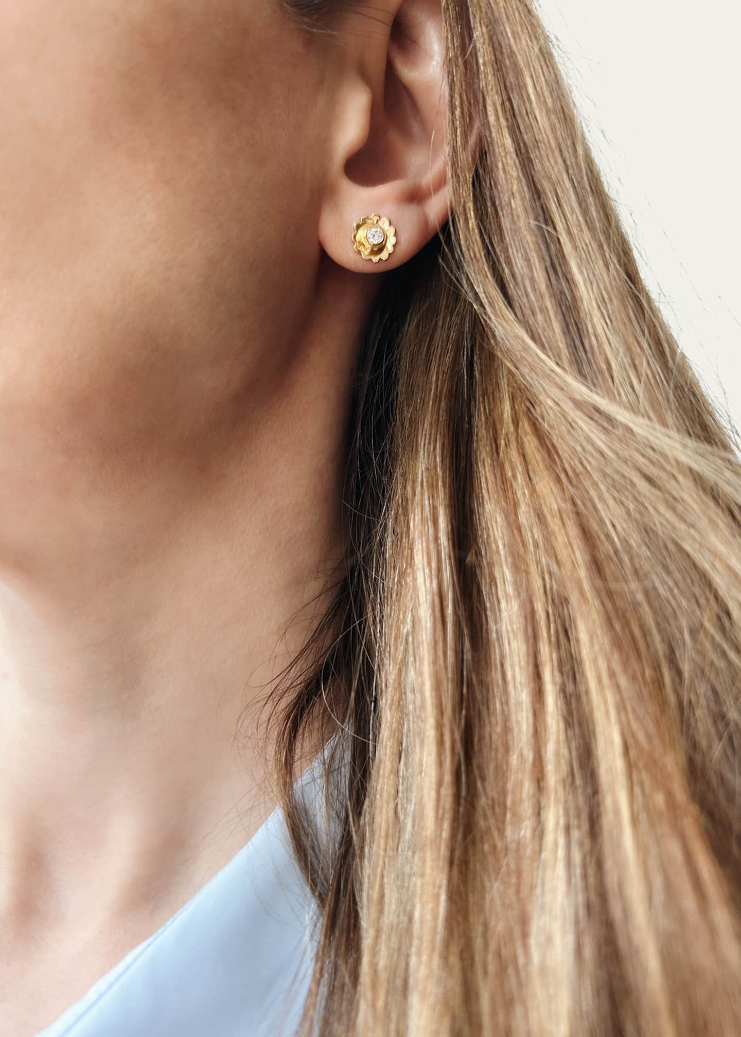 Haute Victoire Etoile Diamond Stud Earrings Image 2 of 2