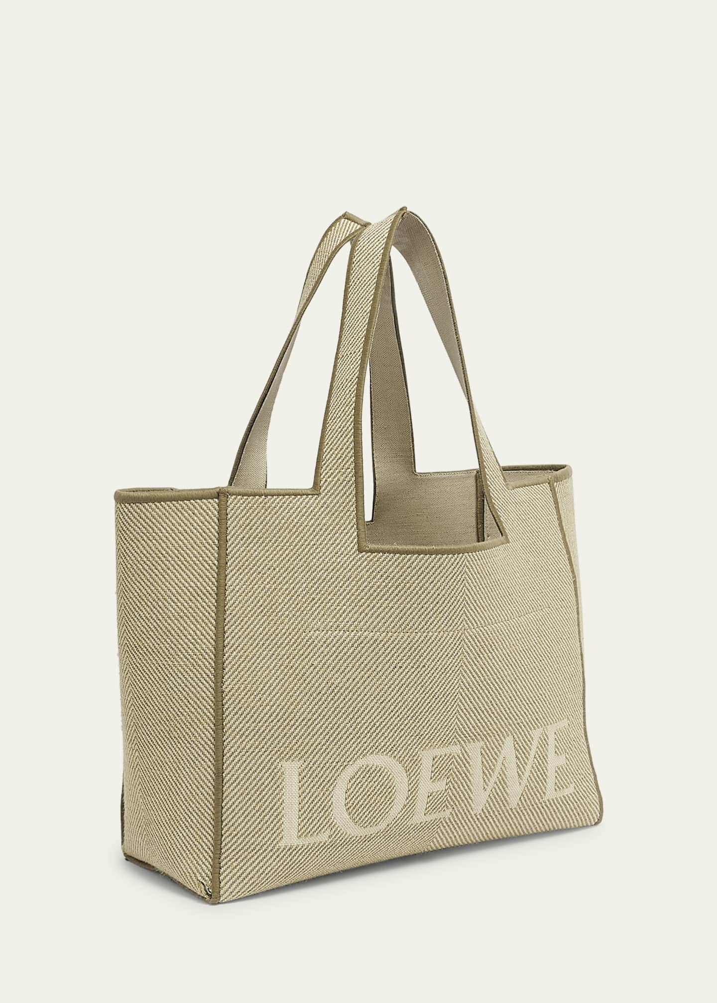 Loewe canvas 2025