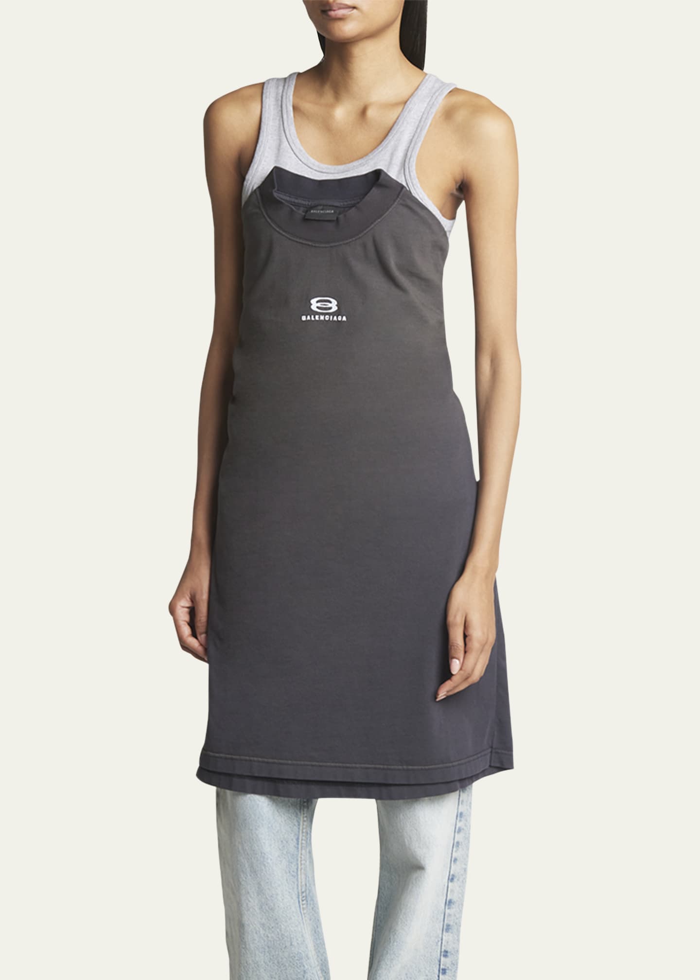 選ぶなら Balenciaga Patched T-Shirt Top - Bergdorf Goodman パーカー