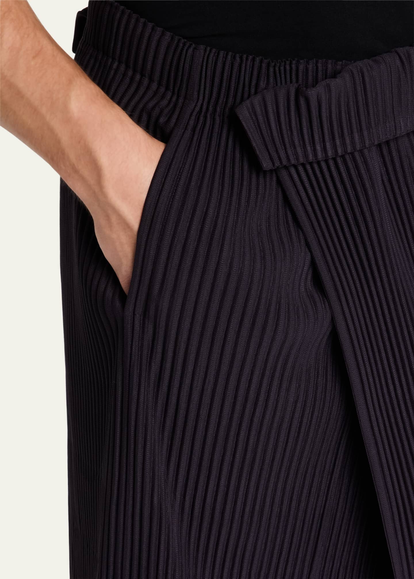 Homme Plisse Issey Miyake Men's Pleated Wrap Skirt Image 5 of 5