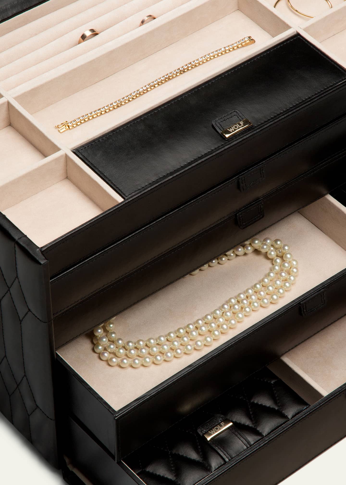 WOLF Caroline Black Extra Large Jewelry Case Image 5 of 5