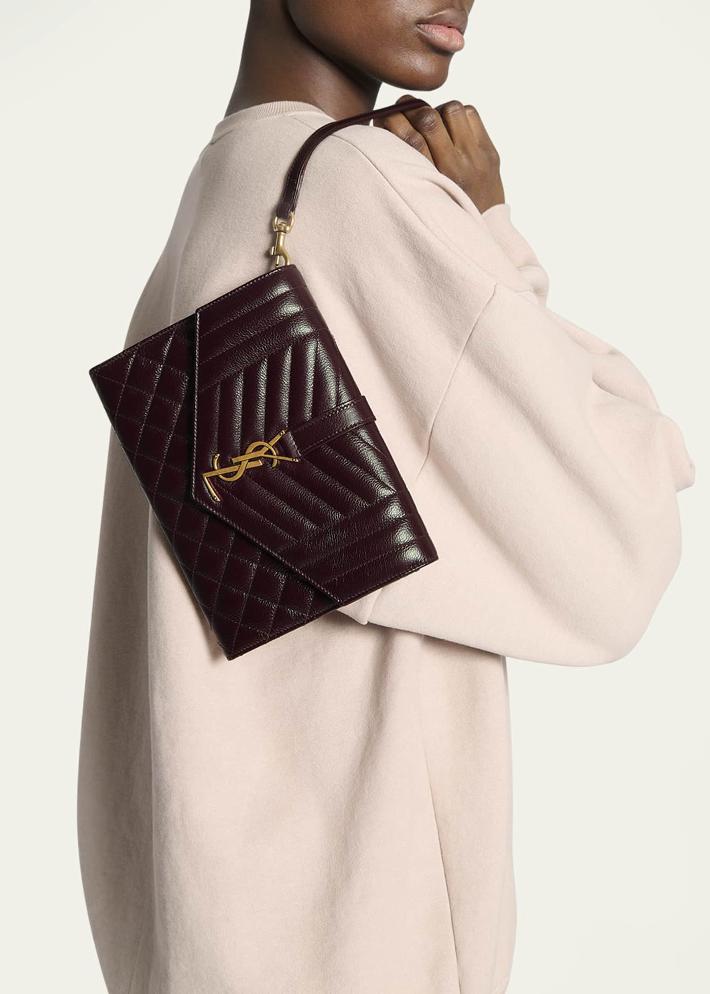 Saint laurent envelope quilted leather shoulder bag store