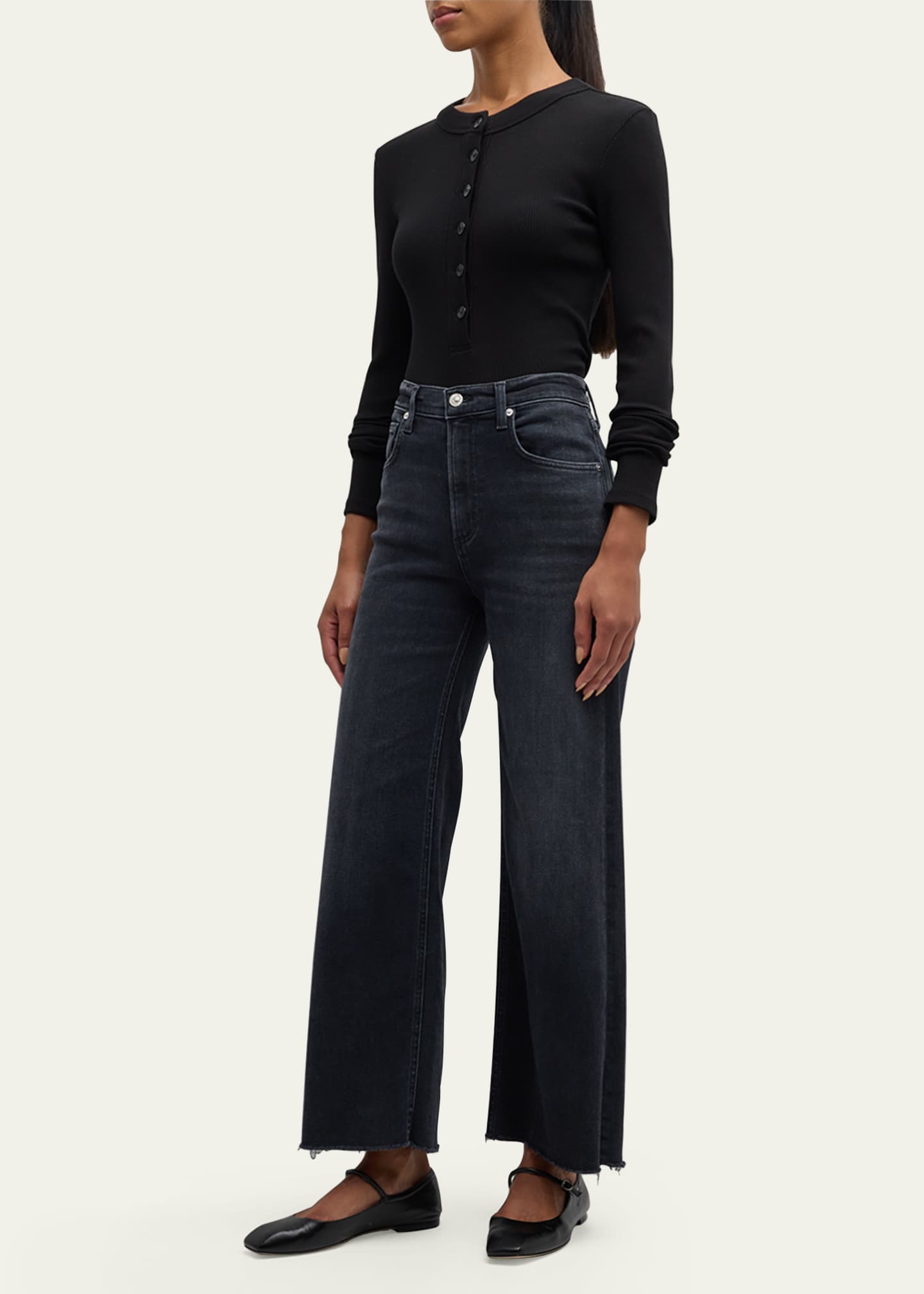 Citizens of Humanity Lyra Wide-Leg Cropped Jeans Image 2 of 5