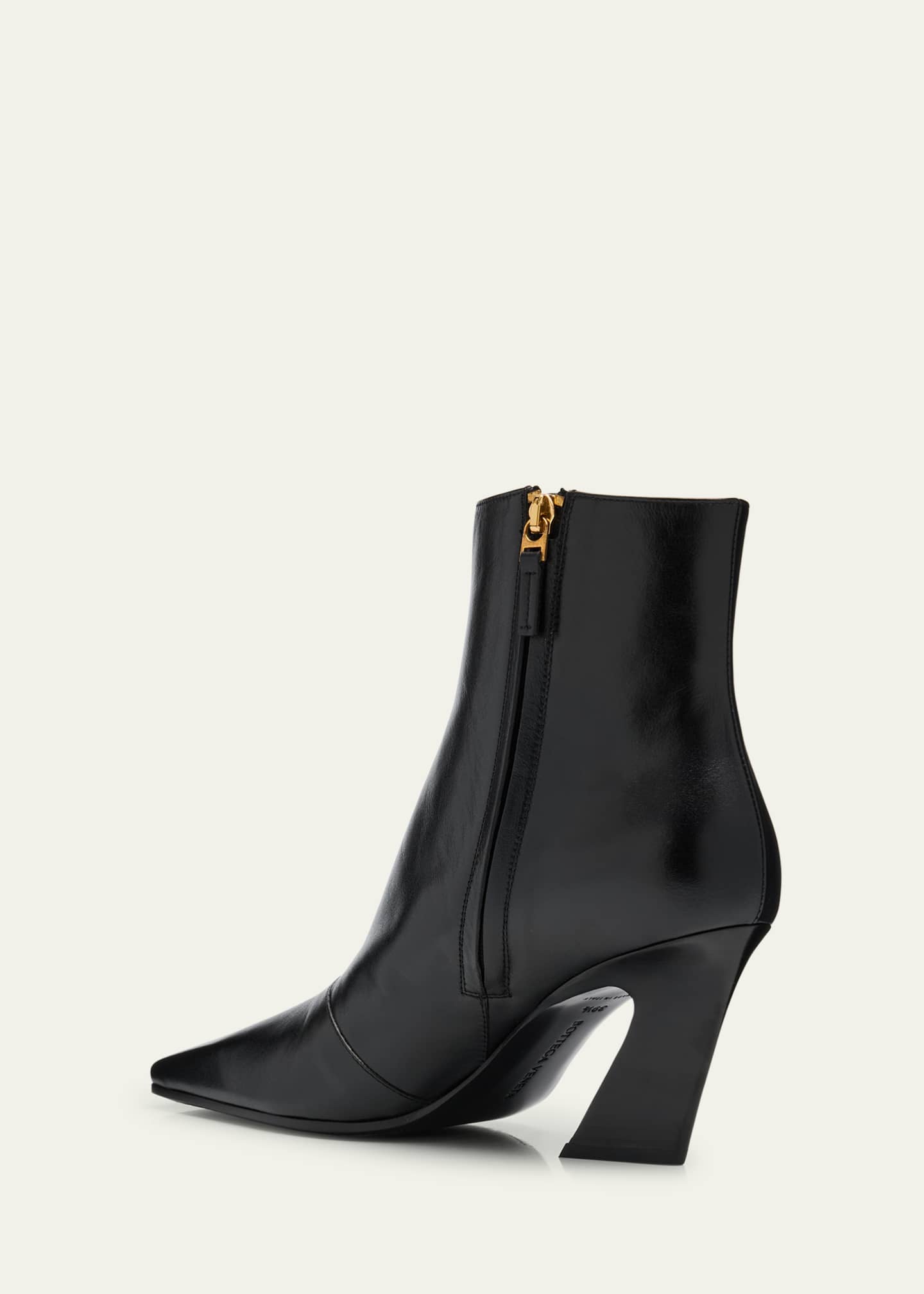 Bottega Veneta Lewis Leather Square-Toe Ankle Boots