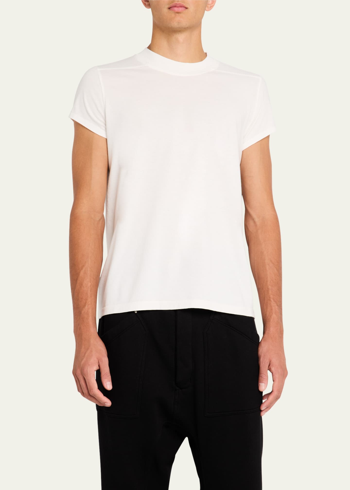 大人気! RICK OWENS DRKSHDW スモールレベル Tシャツ Rick Owens DRKSHDWのブラック Hollywood Jumbo SS Tシャツが