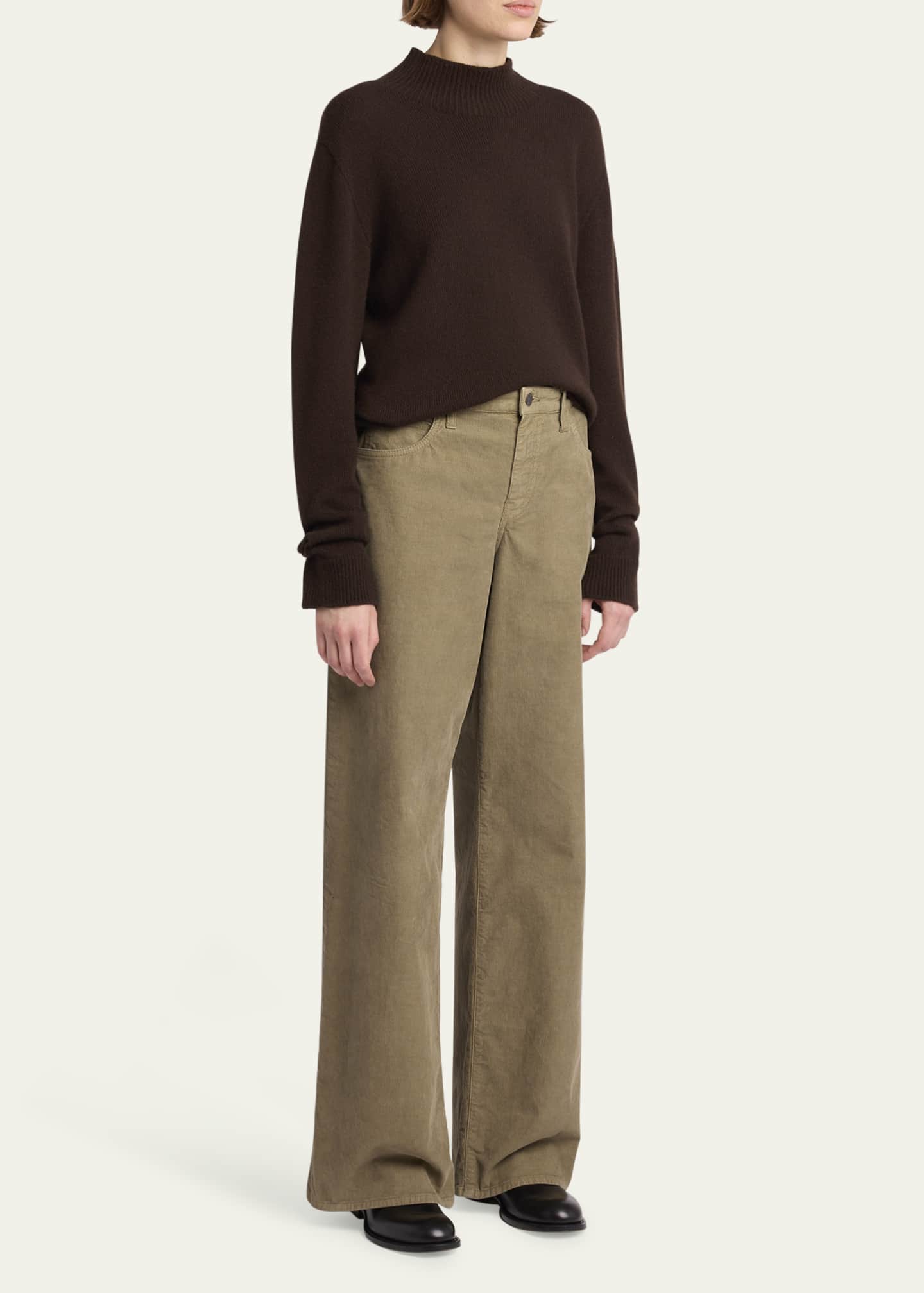 THE ROW Hensi Cashmere Turtleneck Top - Bergdorf Goodman