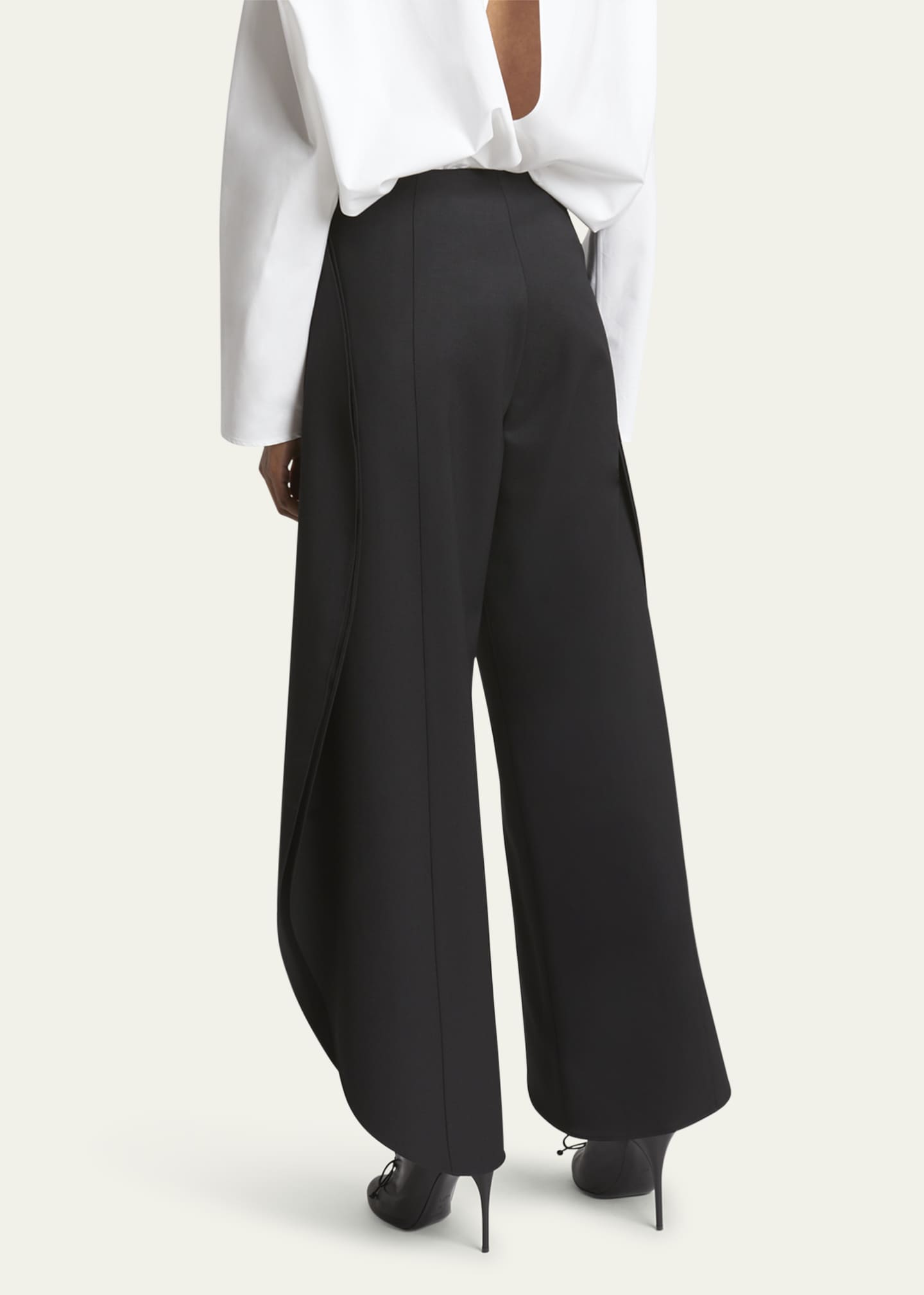 パンツ Alaia Rounded Cargo Trousers ALAÏA TAN CARGO TROUSERS WITH KNIT BAND |ALAÏA US