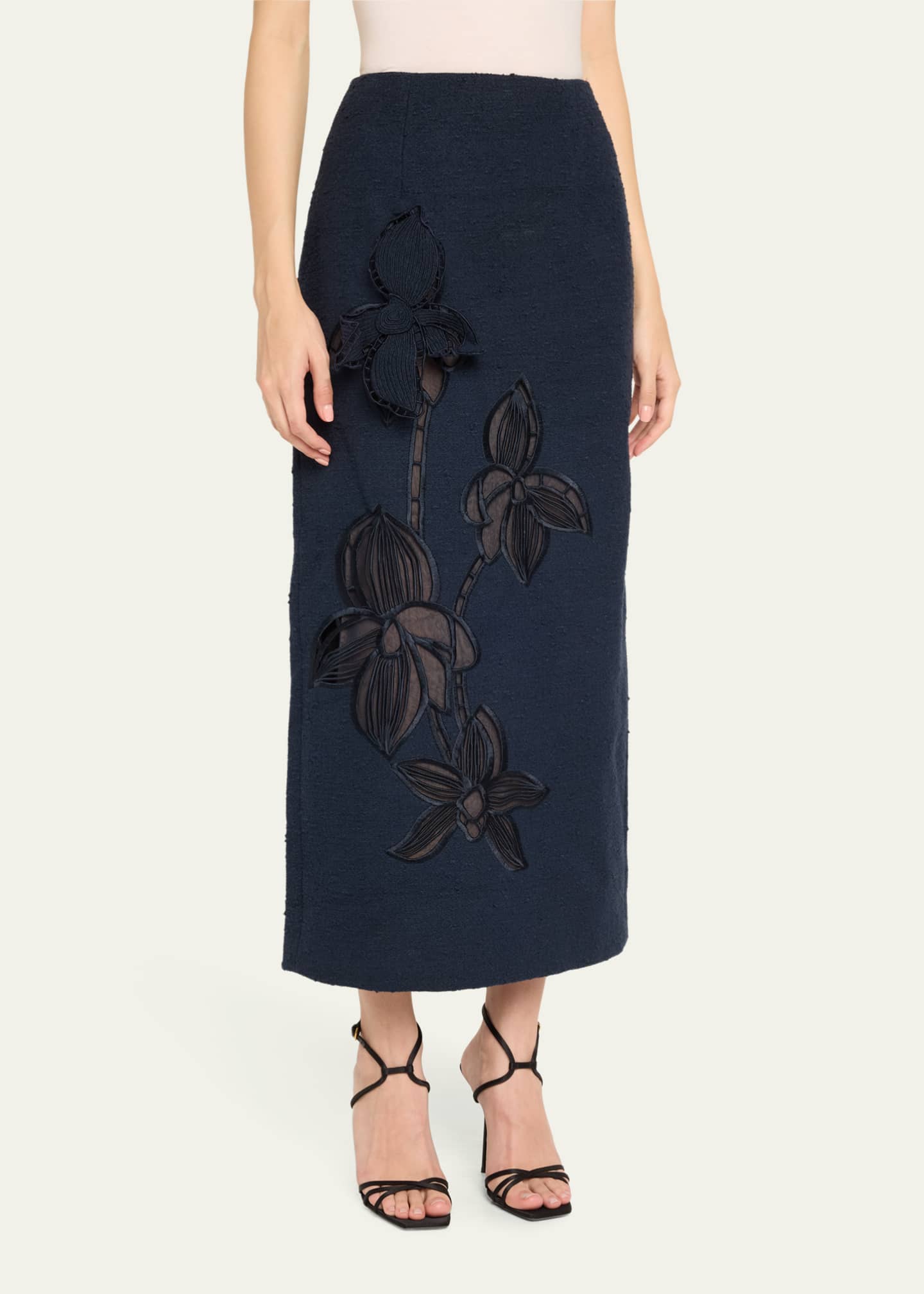 Oscar de la Renta Tweed Wool Orchid Embroidered Skirt Image 4 of 5