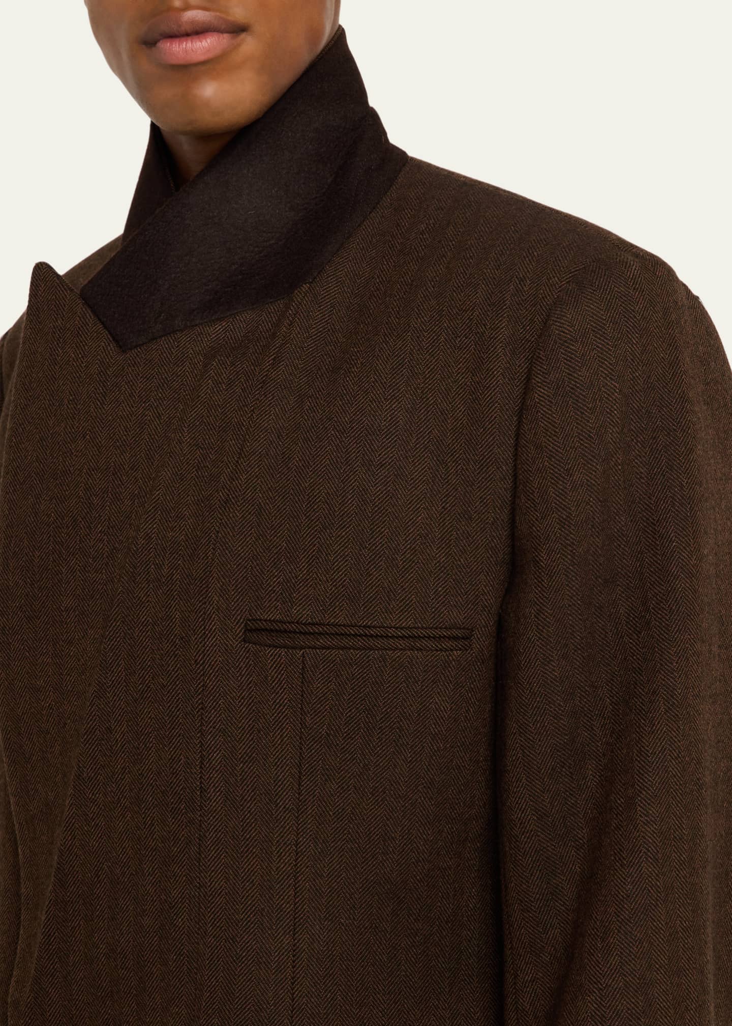 Inverted lapel coat clearance