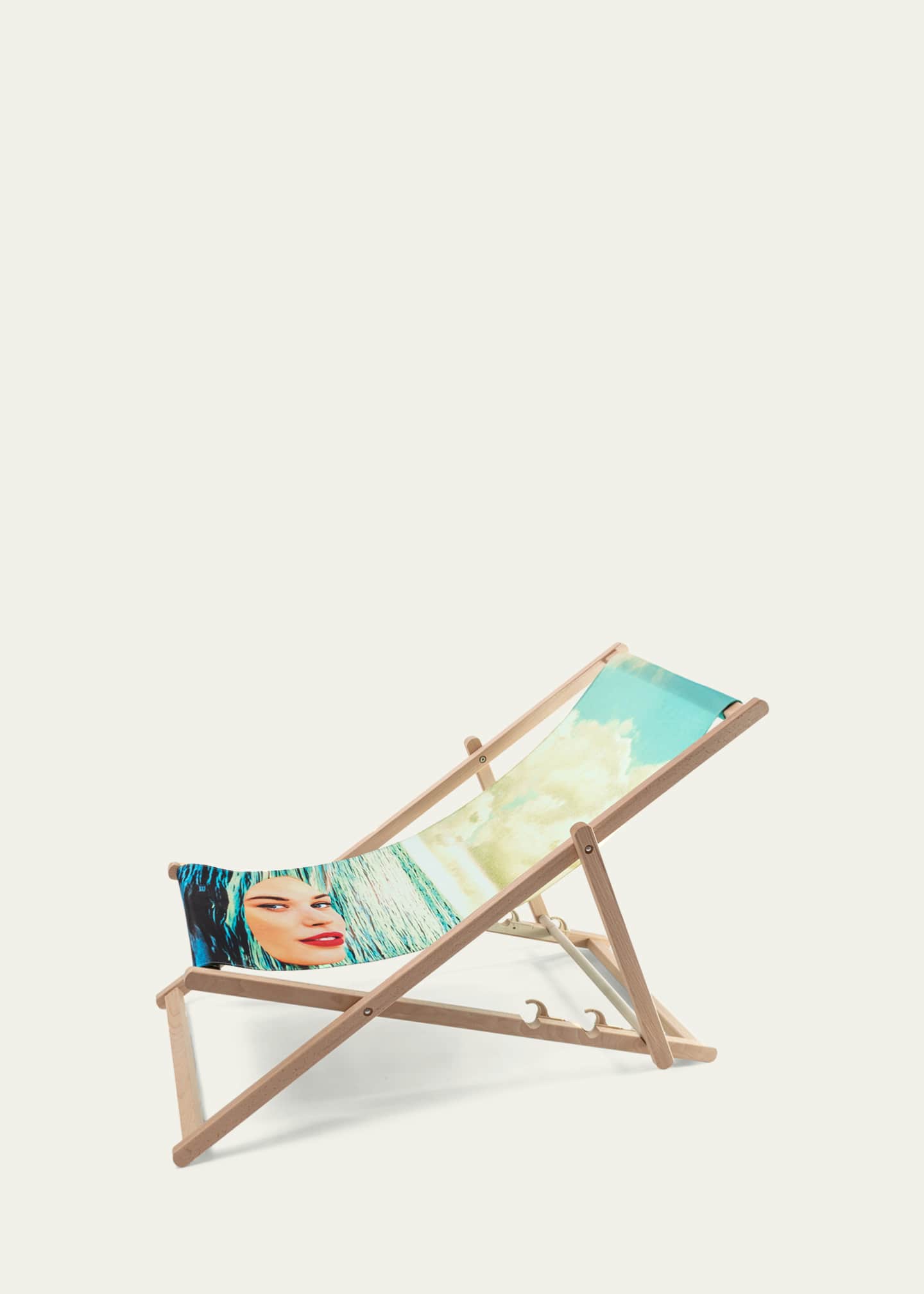 Seletti x TOILETPAPER Magazine Girl in the Sea Indoor/Outdoor Folding Deck Chair Image 3 of 5