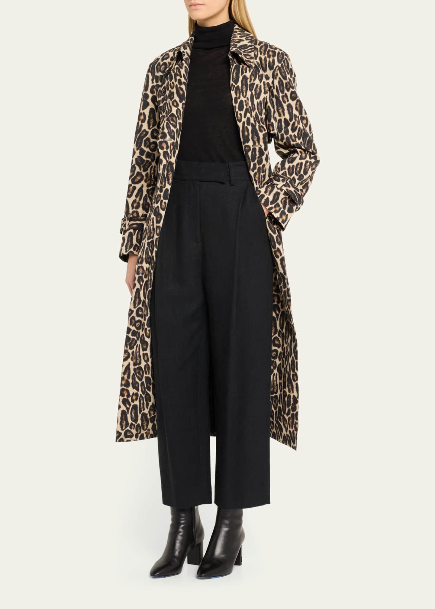 Trenchcoat leopard top