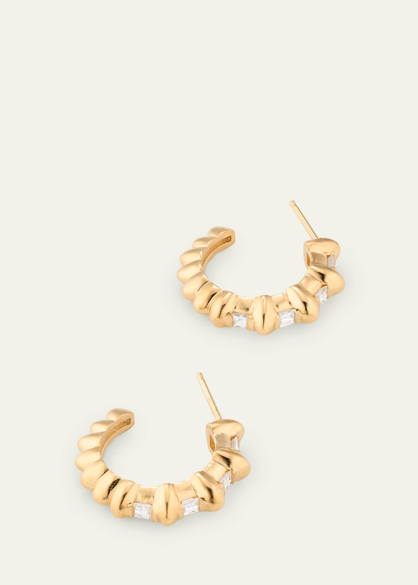 Lizzie Mandler Fine Jewelry 18K Yellow Gold Bubble Bar Single-Row Carre Diamond Hoop Earrings Image 2 of 3