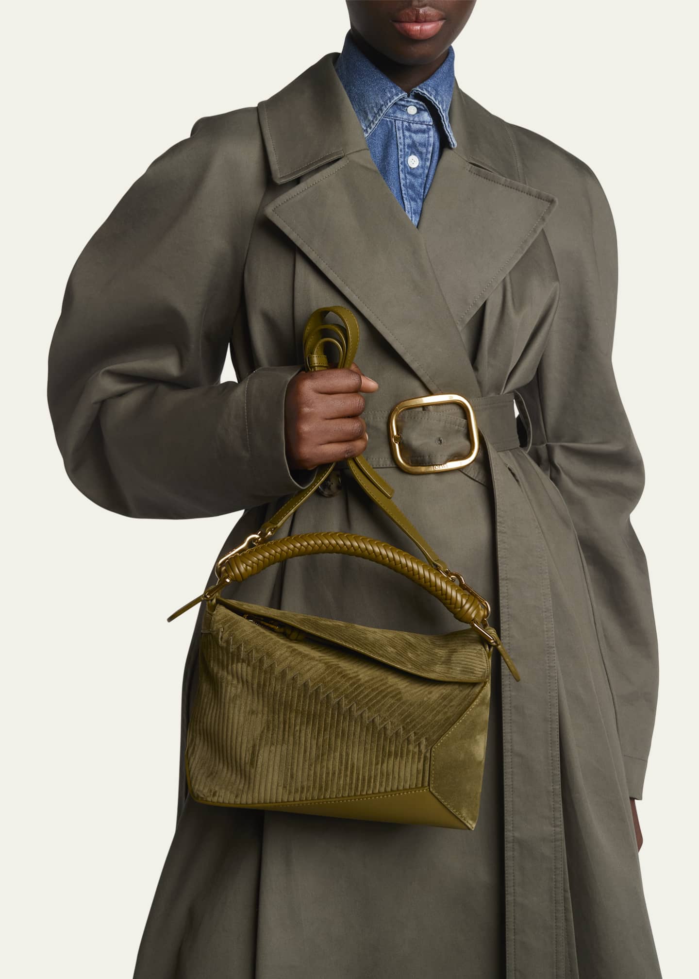 Loewe puzzle suede shop