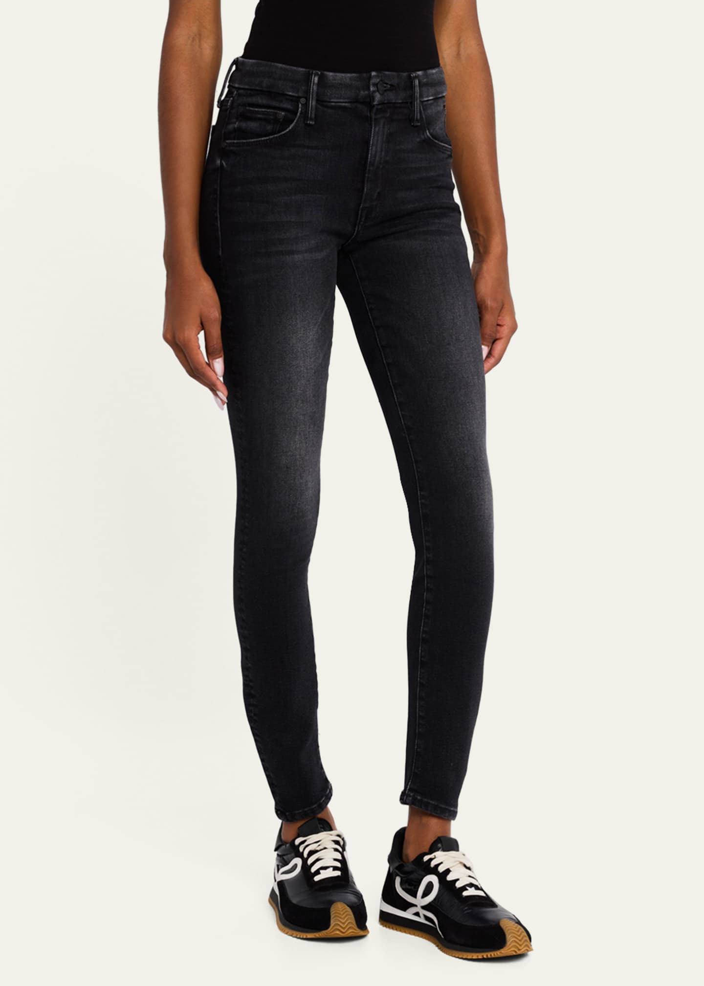 MOTHER The Looker Jeans Image 4 of 5