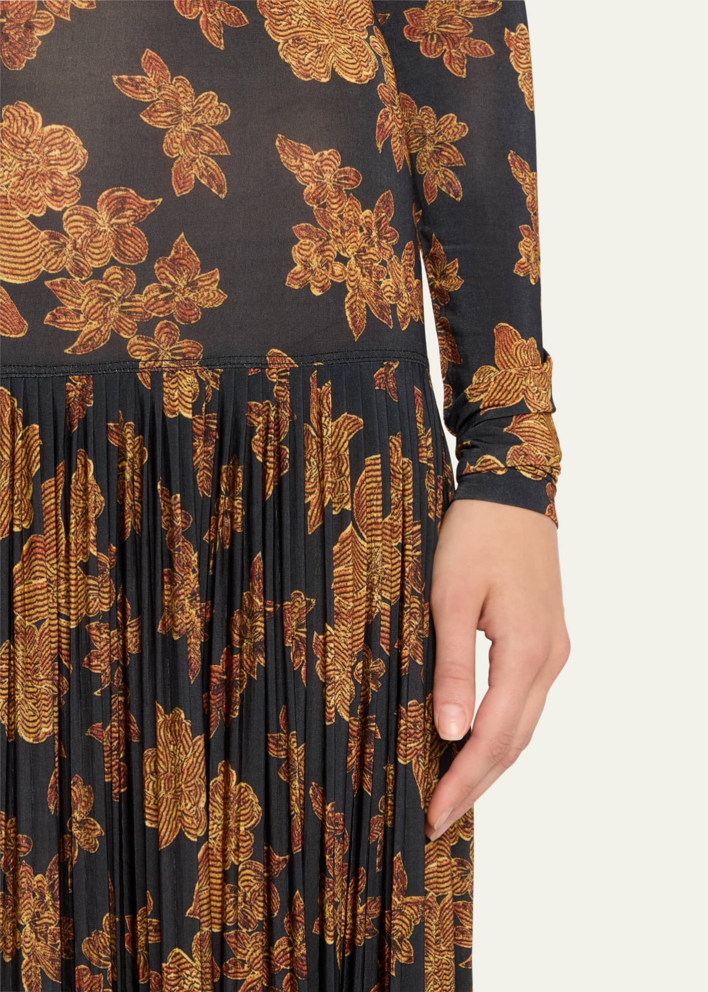 Ulla Johnson Amaya Pleated Floral-Print Maxi Dress Image 5 of 5