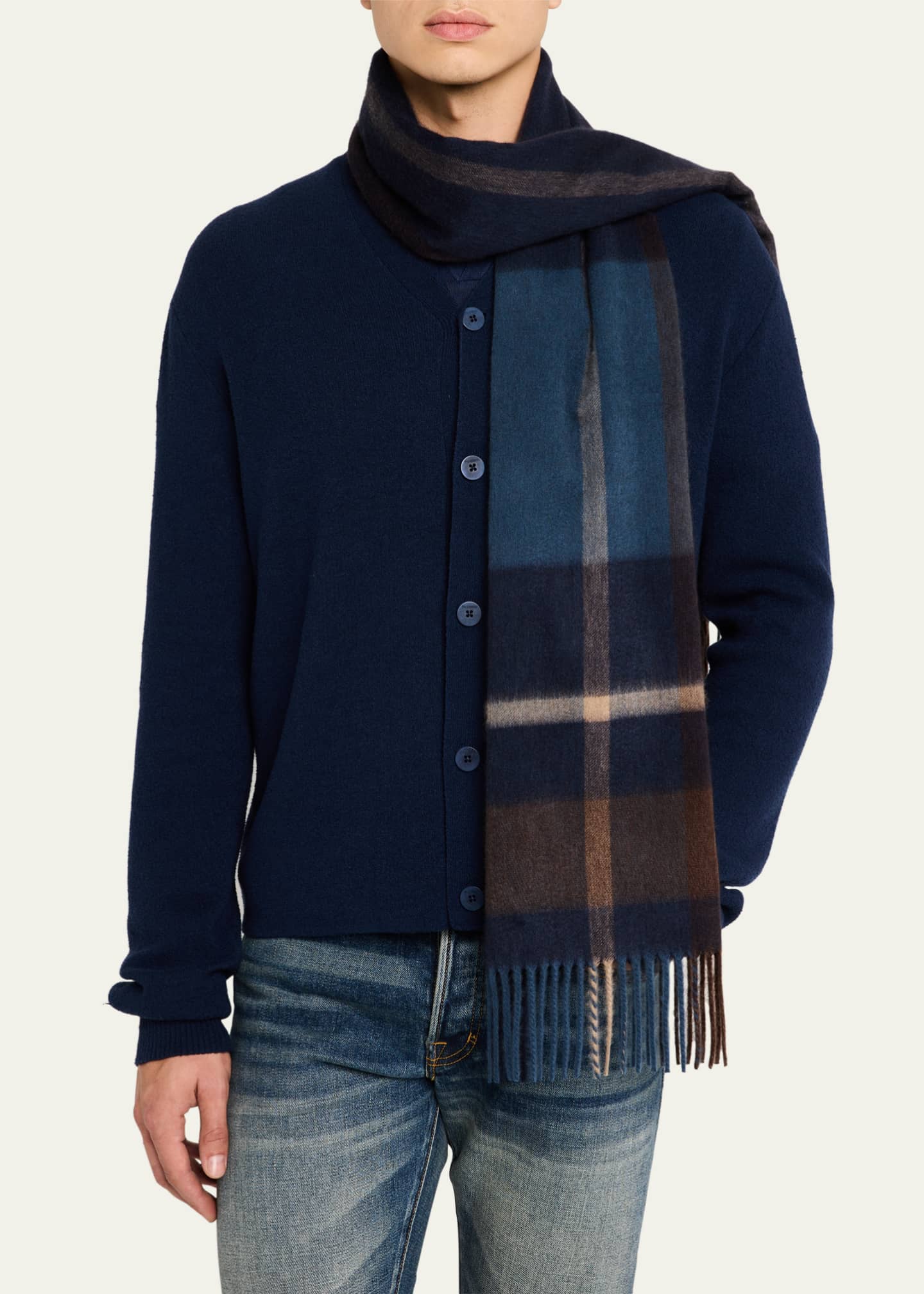 Begg x Co Men's Arran Cashmere Scarf Image 3 of 3
