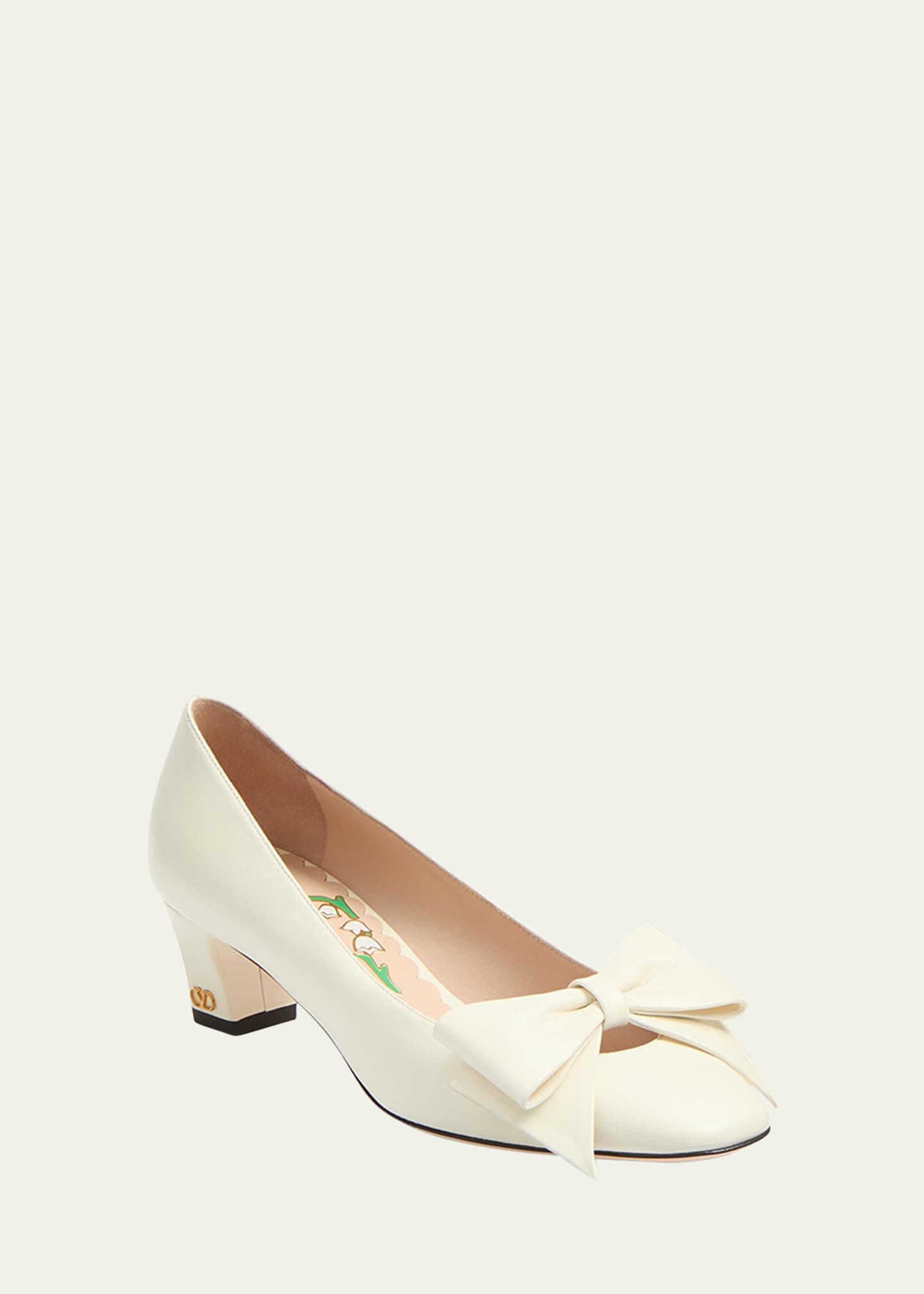 Valentino Garavani Bowow Leather Pumps Image 3 of 6