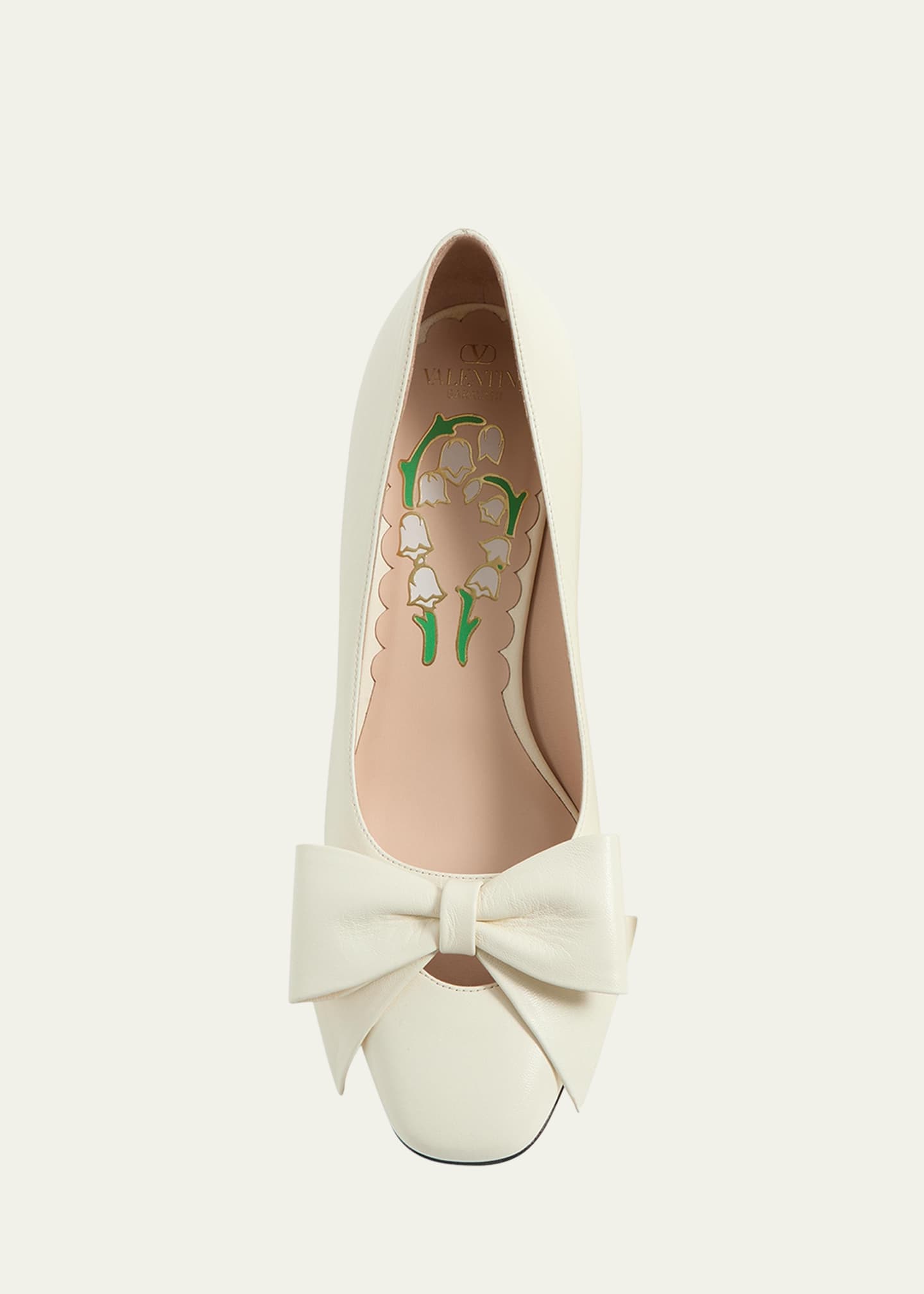 Valentino Garavani Bowow Leather Pumps Image 6 of 6