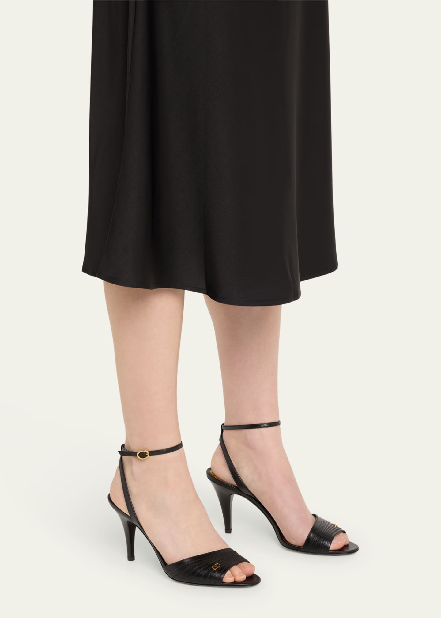 Valentino Garavani Ladycrush Leather Ankle-Strap Sandals