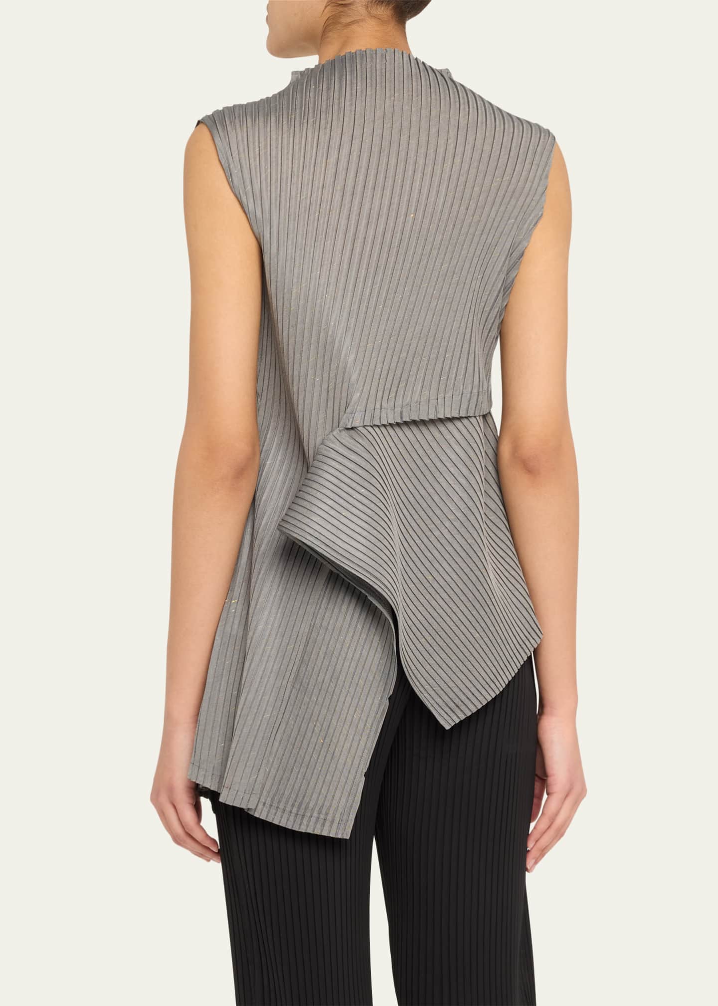 Issey Miyake Restore Blend Pleats Sleeveless Top Image 3 of 5