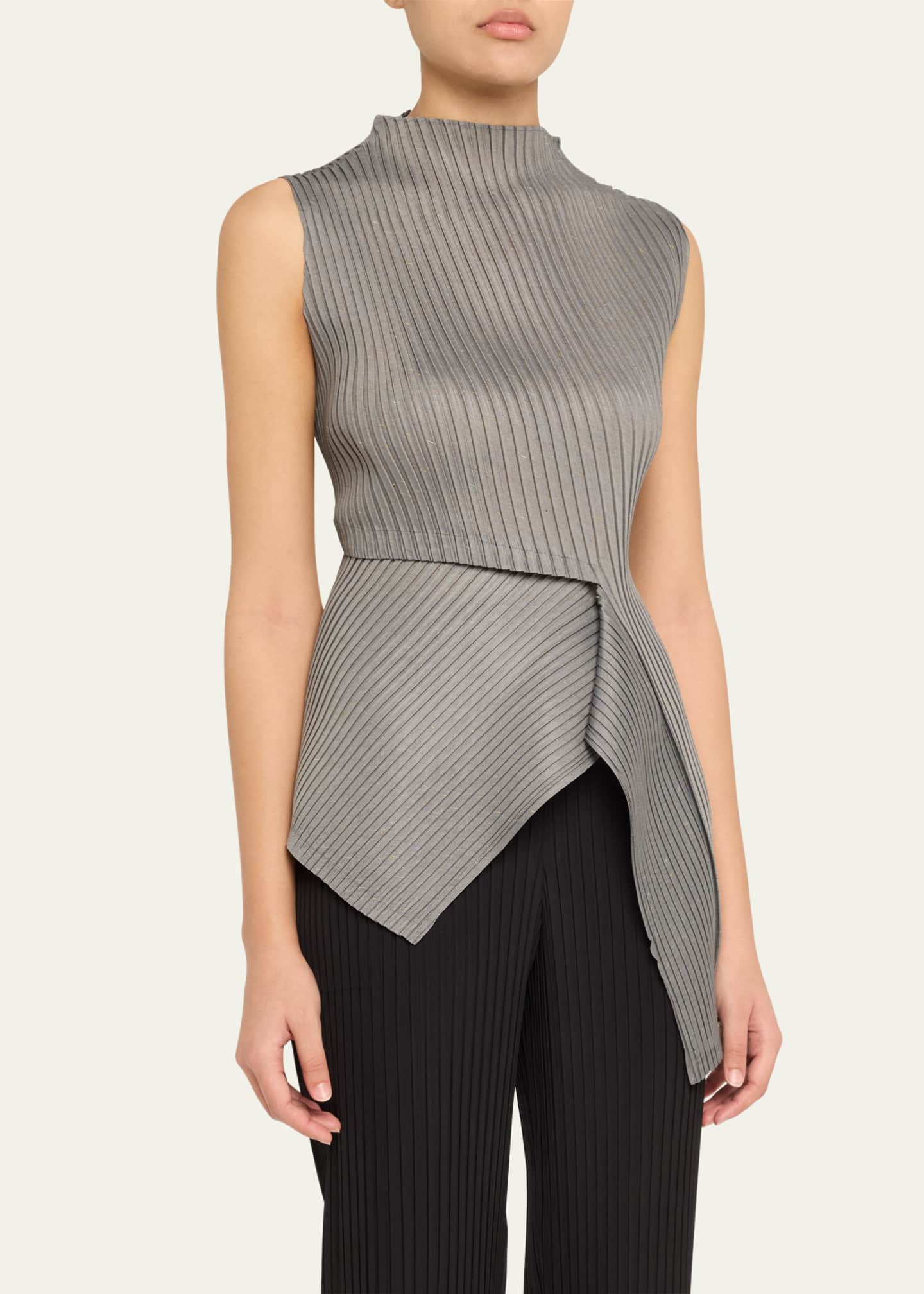 Issey Miyake Restore Blend Pleats Sleeveless Top Image 4 of 5