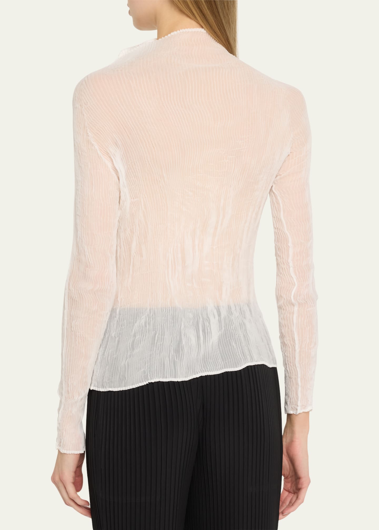 トップス ISSEY MIYAKE SWING – isseymiyake.com