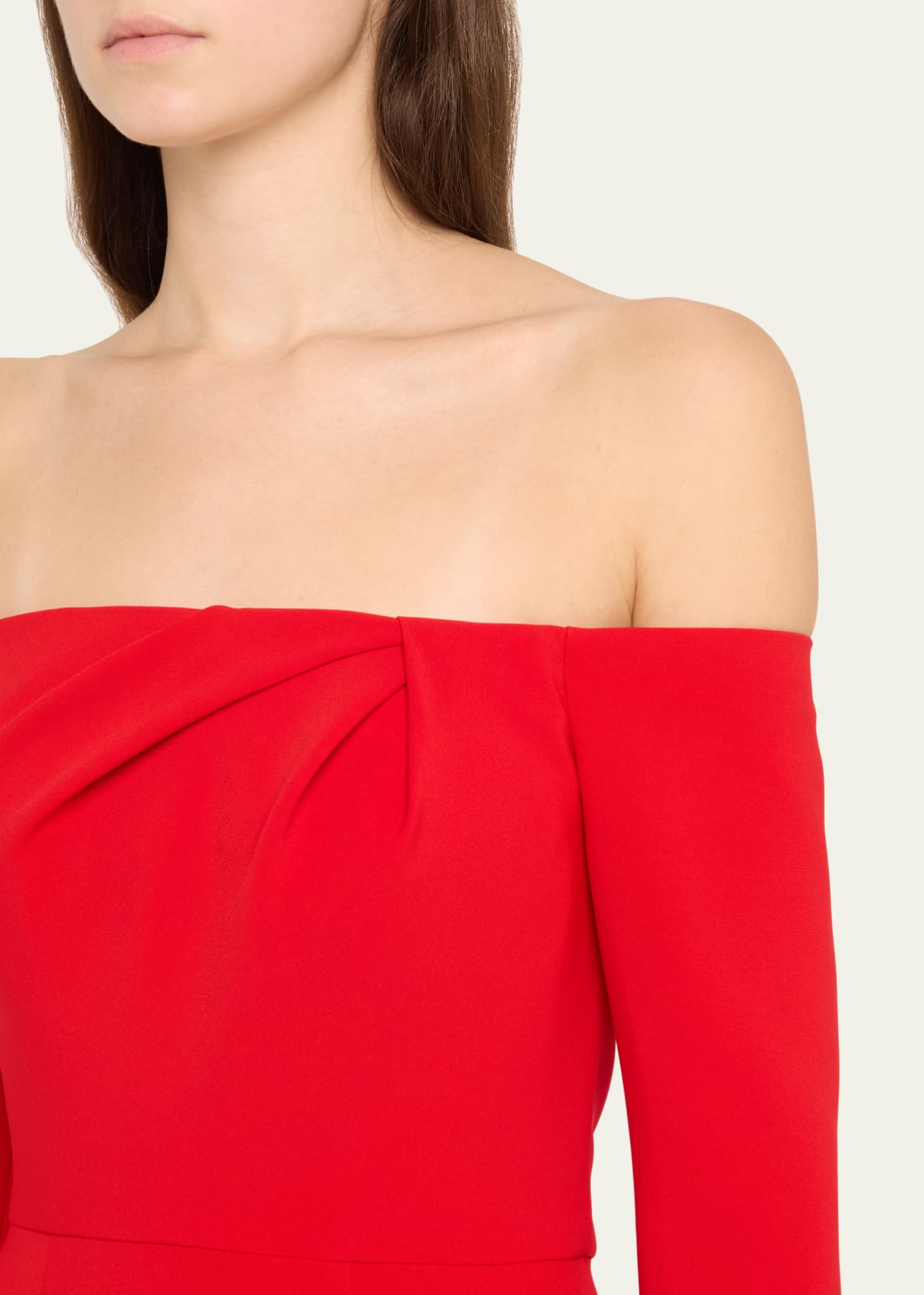 Carolina Herrera Draped Long-Sleeve Off-The-Shoulder Trumpet Gown Image 5 of 5