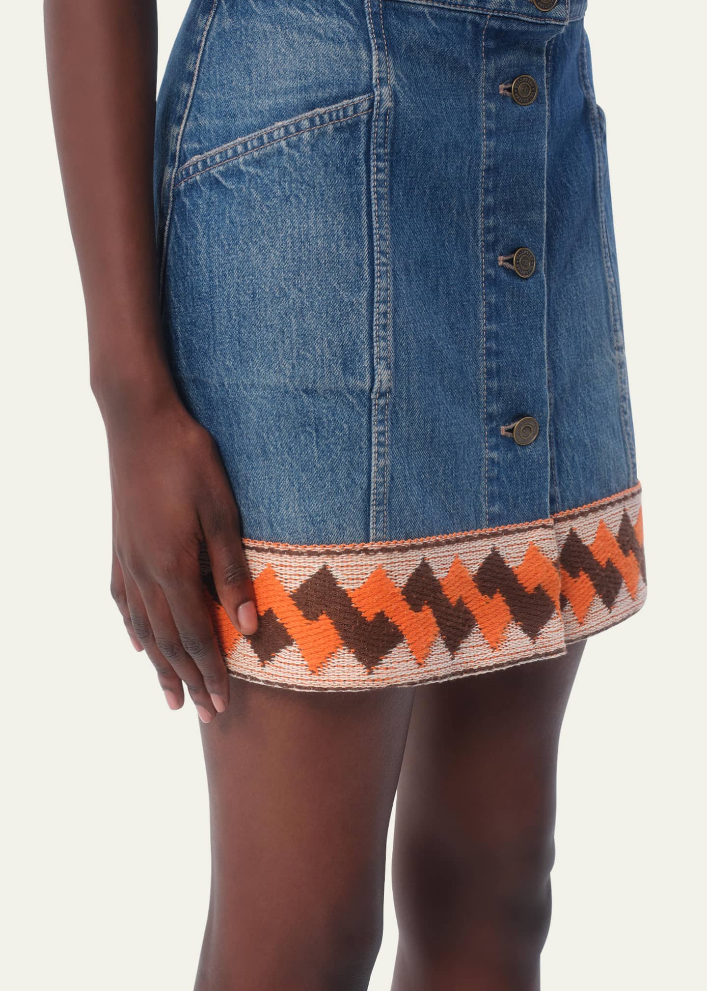 【関税&送料込】Valentino Garavani Denim Mini Skirt Valentino Garavani Embroidered Hem Denim Mini Skirt