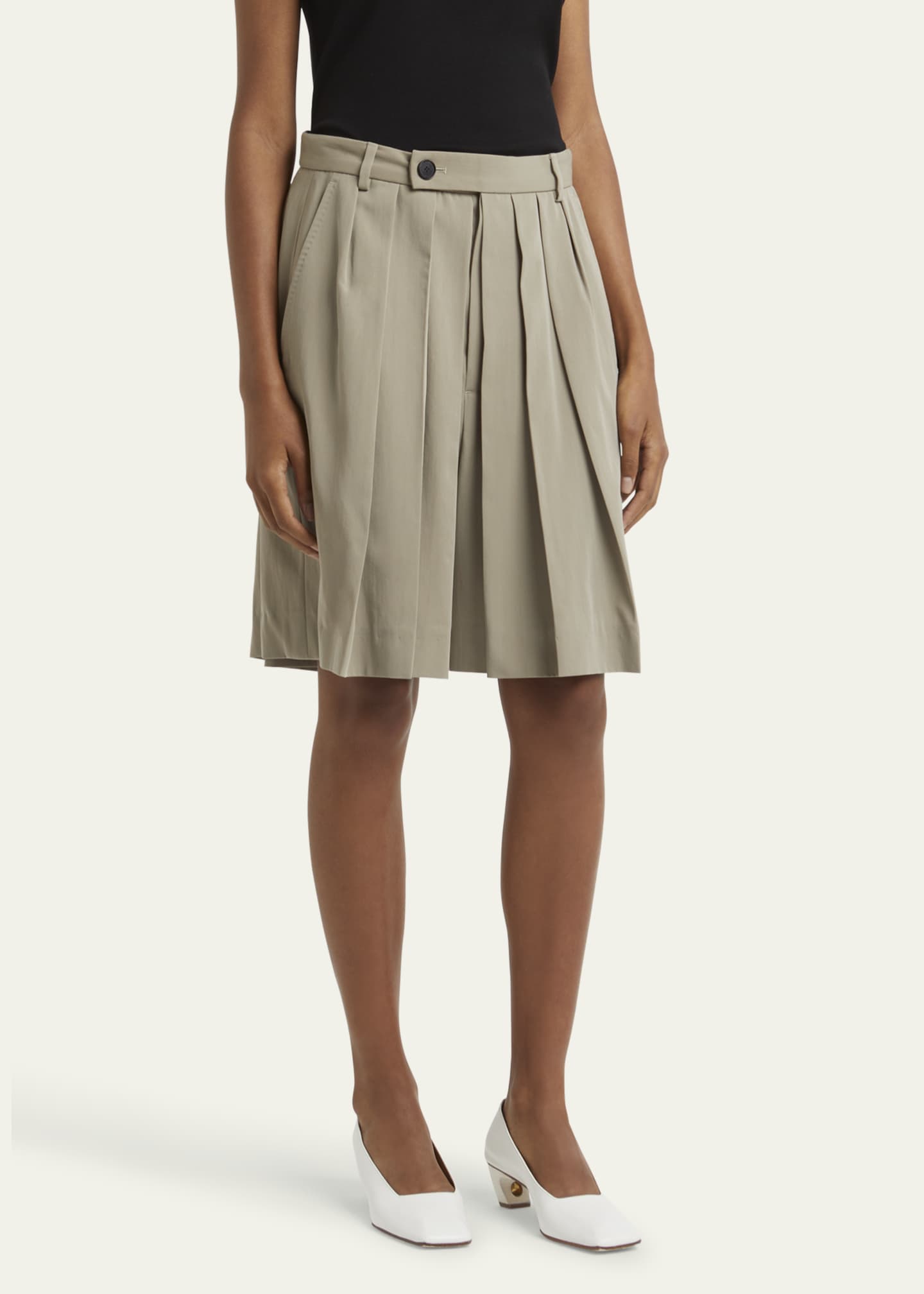 SETCHU Hakama Pleated Wool Shorts Image 4 of 5