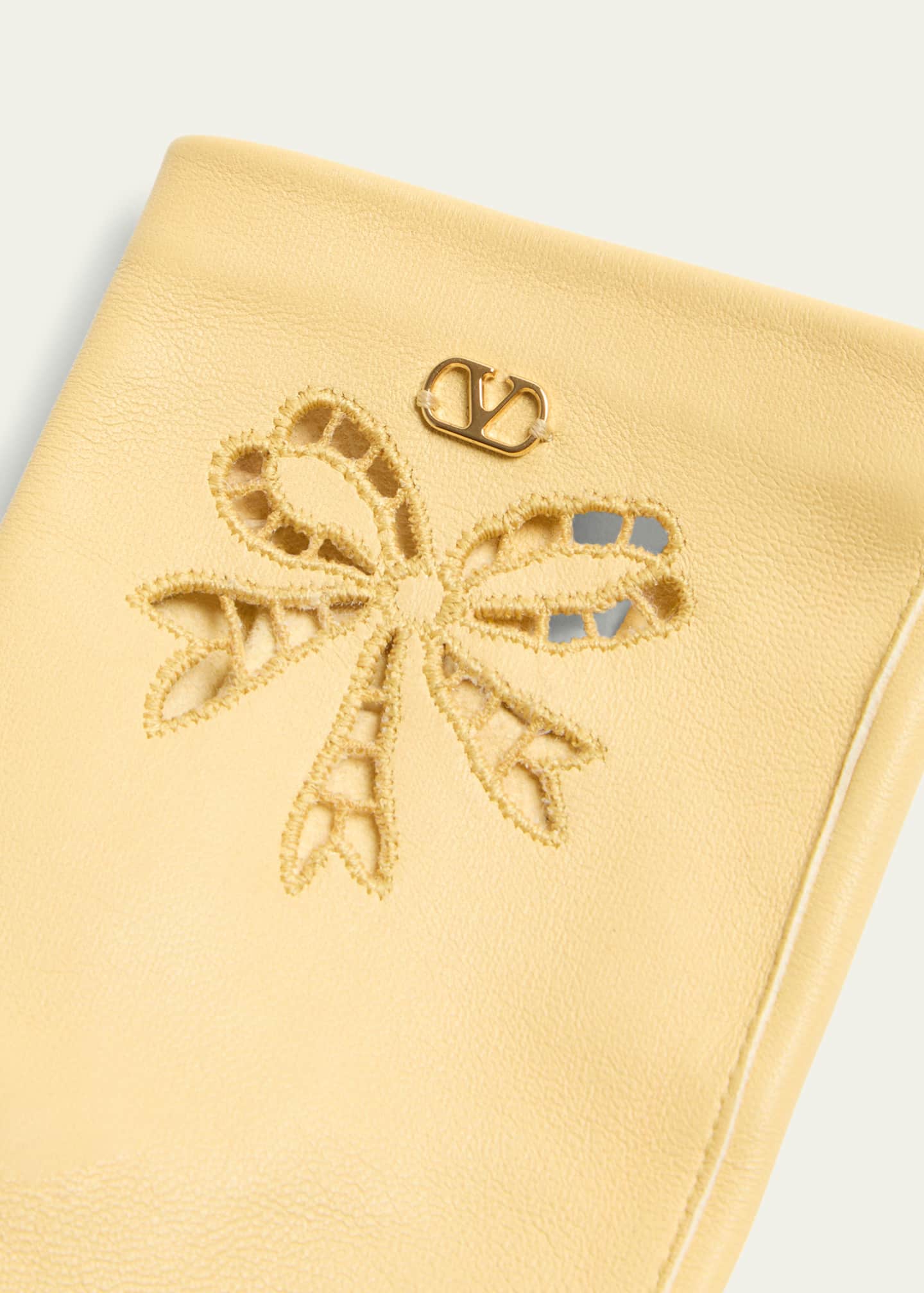 Valentino Garavani VLOGO Signature Cutout Leather Gloves Image 2 of 2