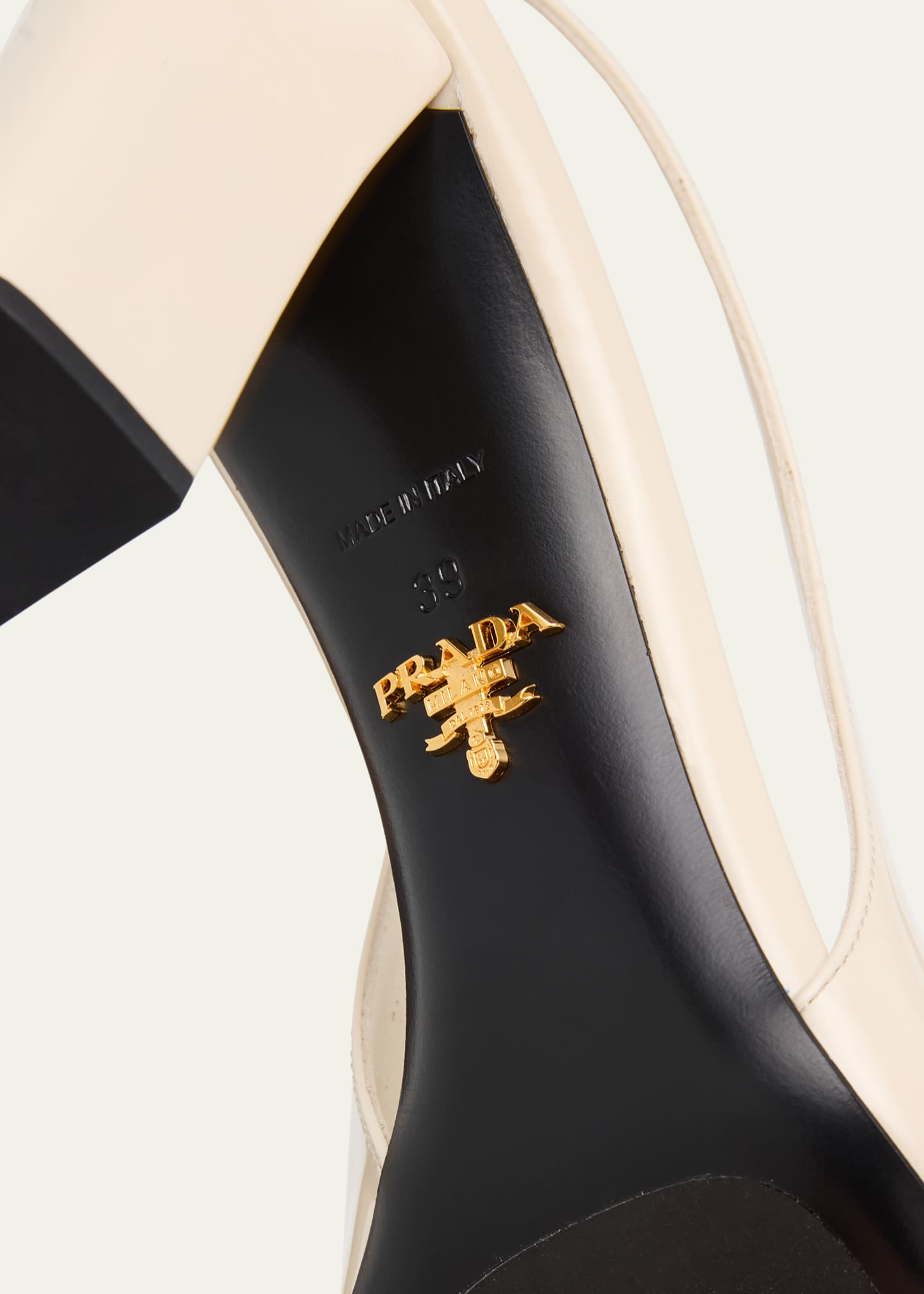 Modellerie Vernice Patent Leather Slingback Pumps