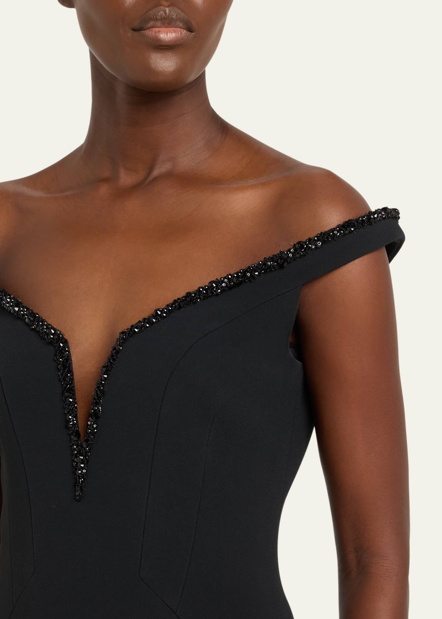 Pamella Roland Crystal Off-The-Shoulder Crepe Gown Image 5 of 5